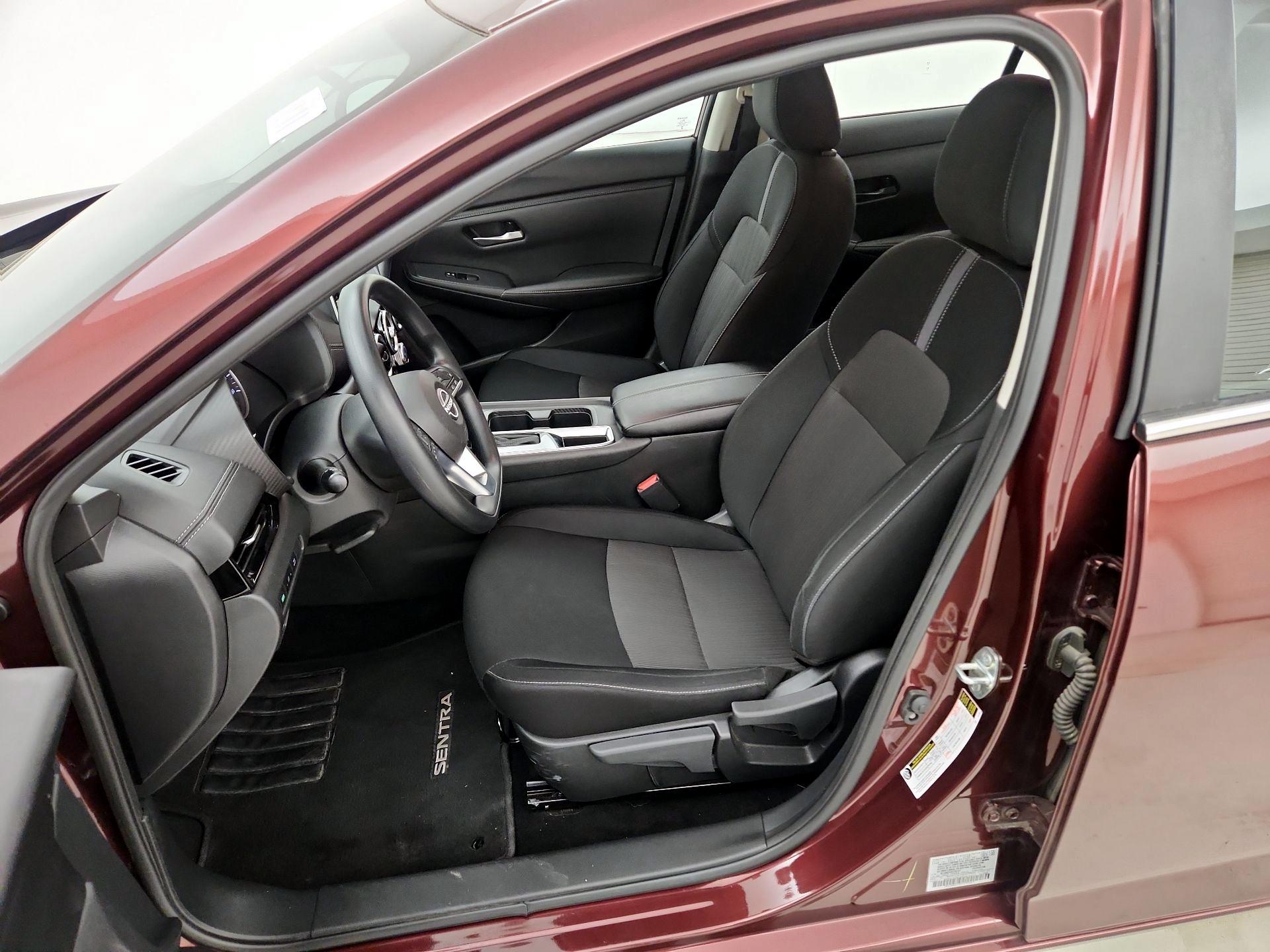 Thumbnail: 2025 Nissan Sentra - 11