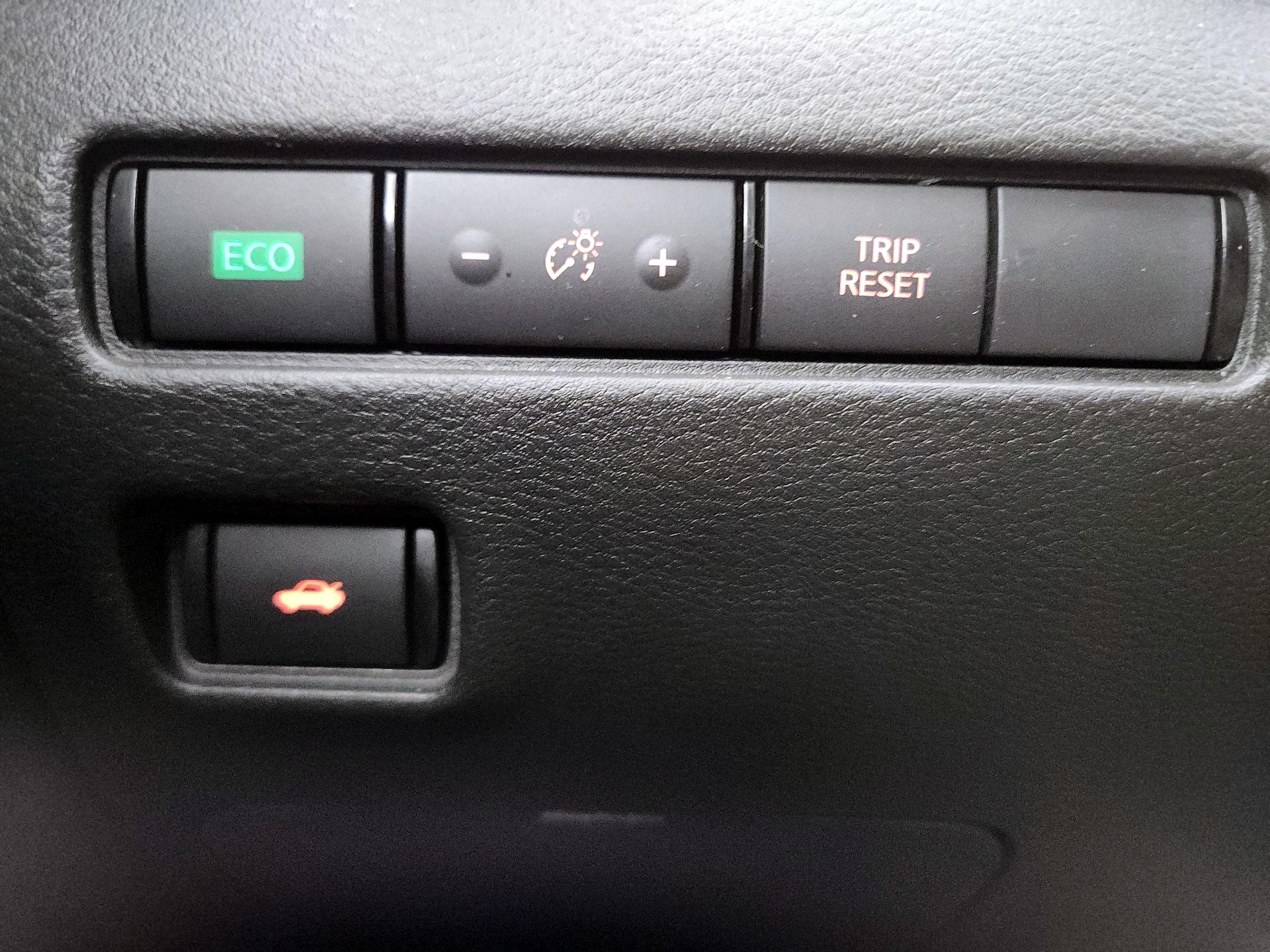 Thumbnail: 2025 Nissan Sentra - 13