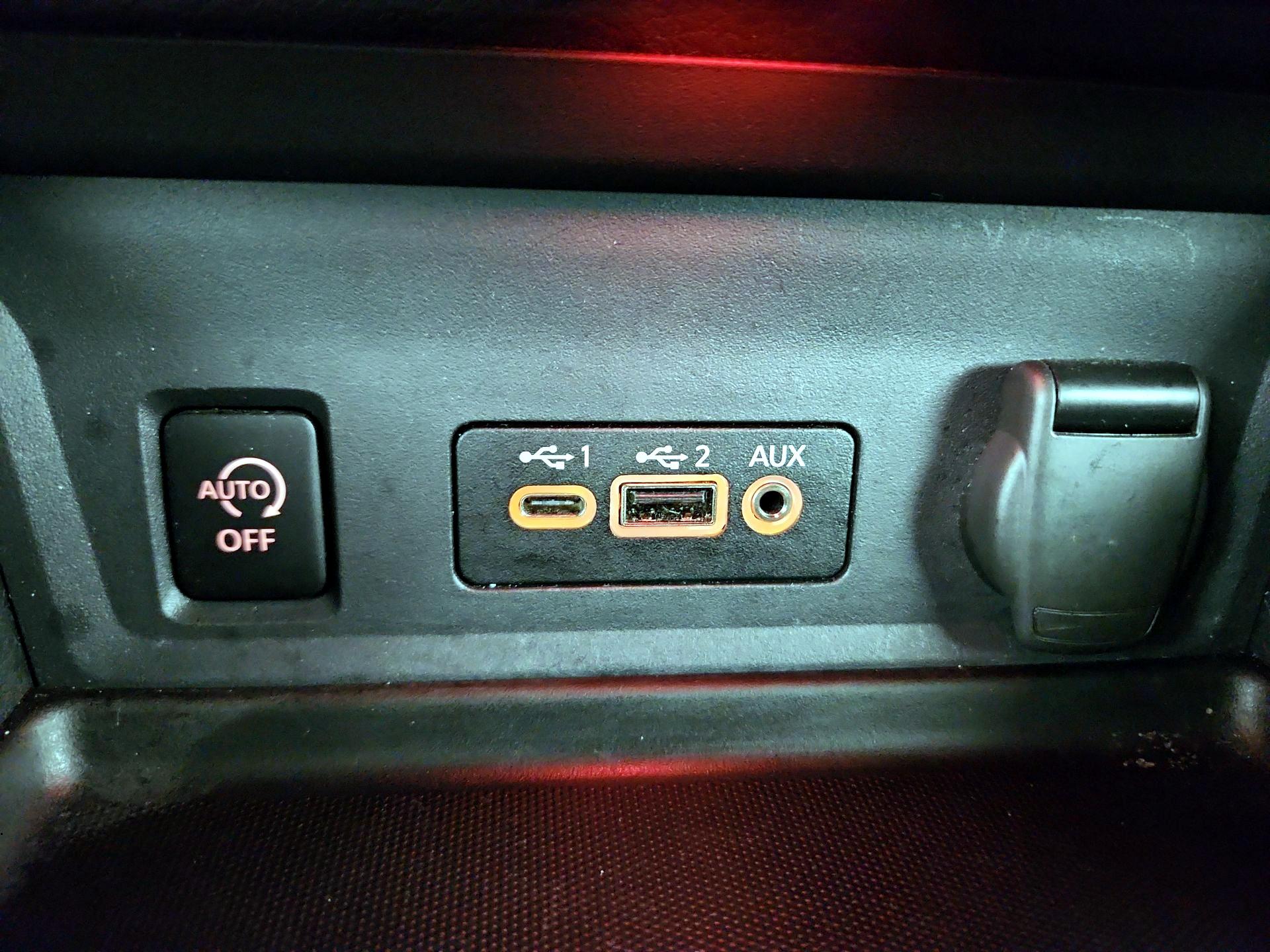 Thumbnail: 2025 Nissan Sentra - 18