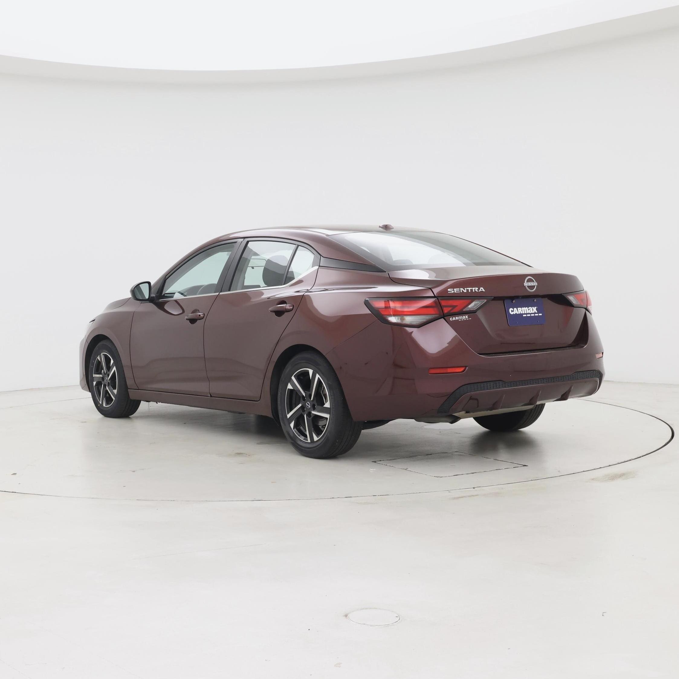 Thumbnail: 2025 Nissan Sentra - 2