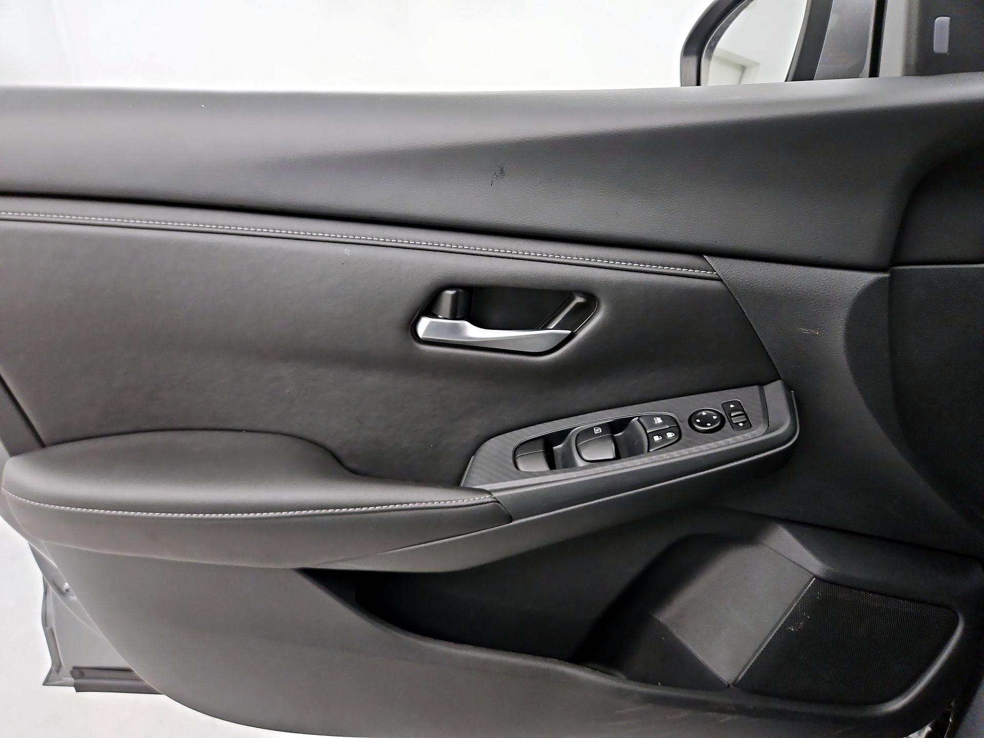 Thumbnail: 2025 Nissan Sentra - 12