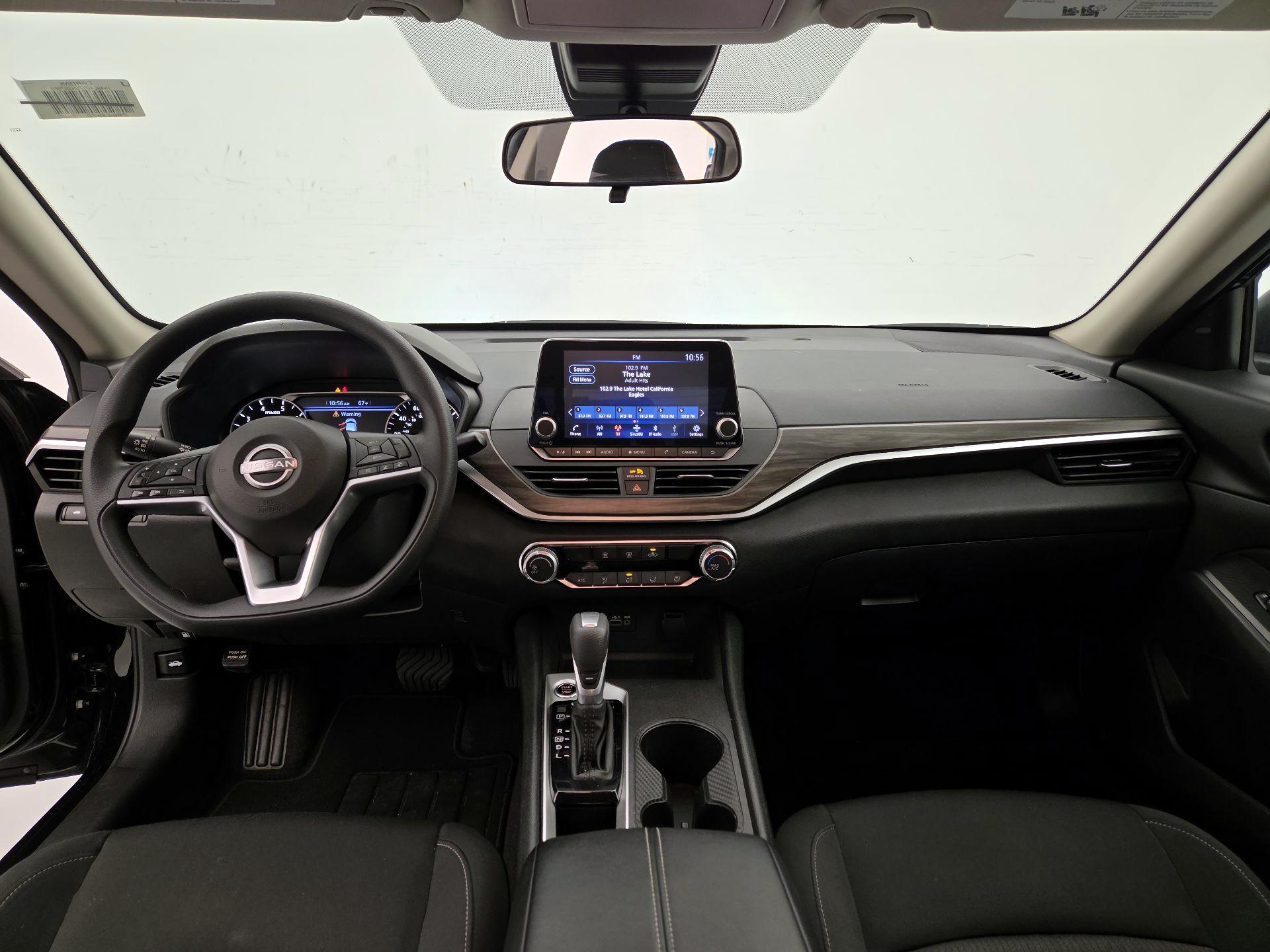 Thumbnail: 2025 Nissan Altima - 9