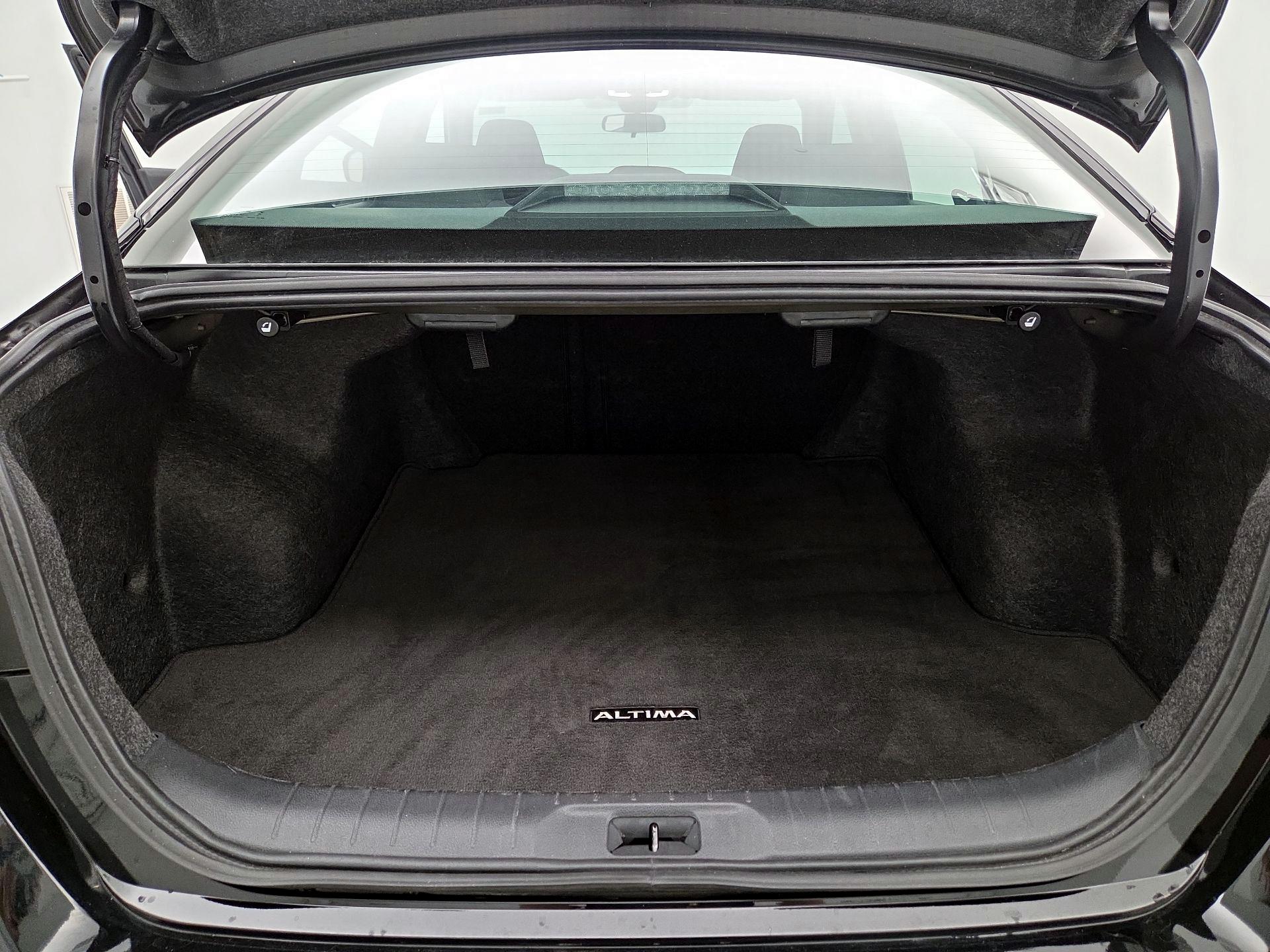 Thumbnail: 2025 Nissan Altima - 20