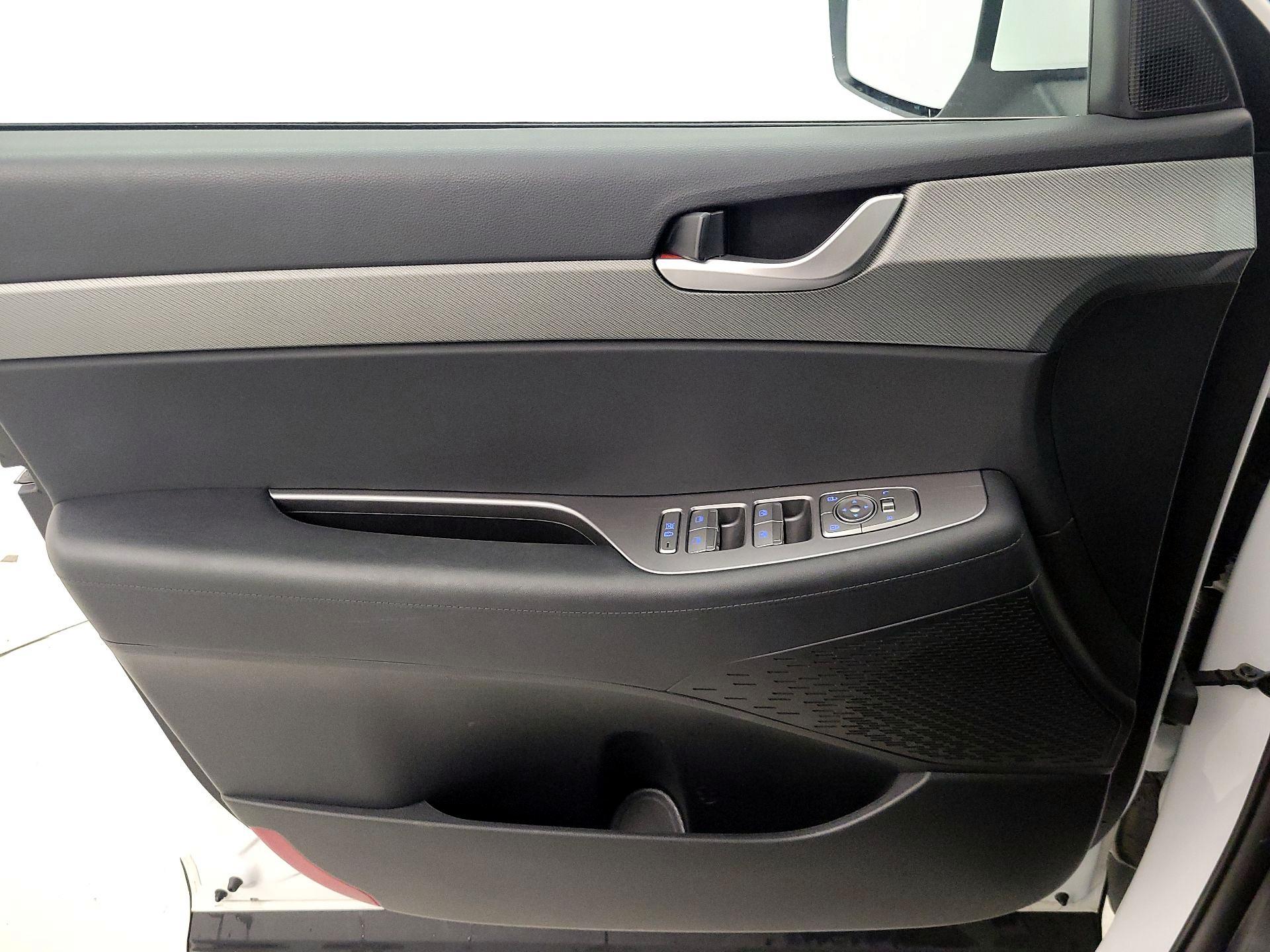 Thumbnail: 2025 Hyundai Palisade - 12