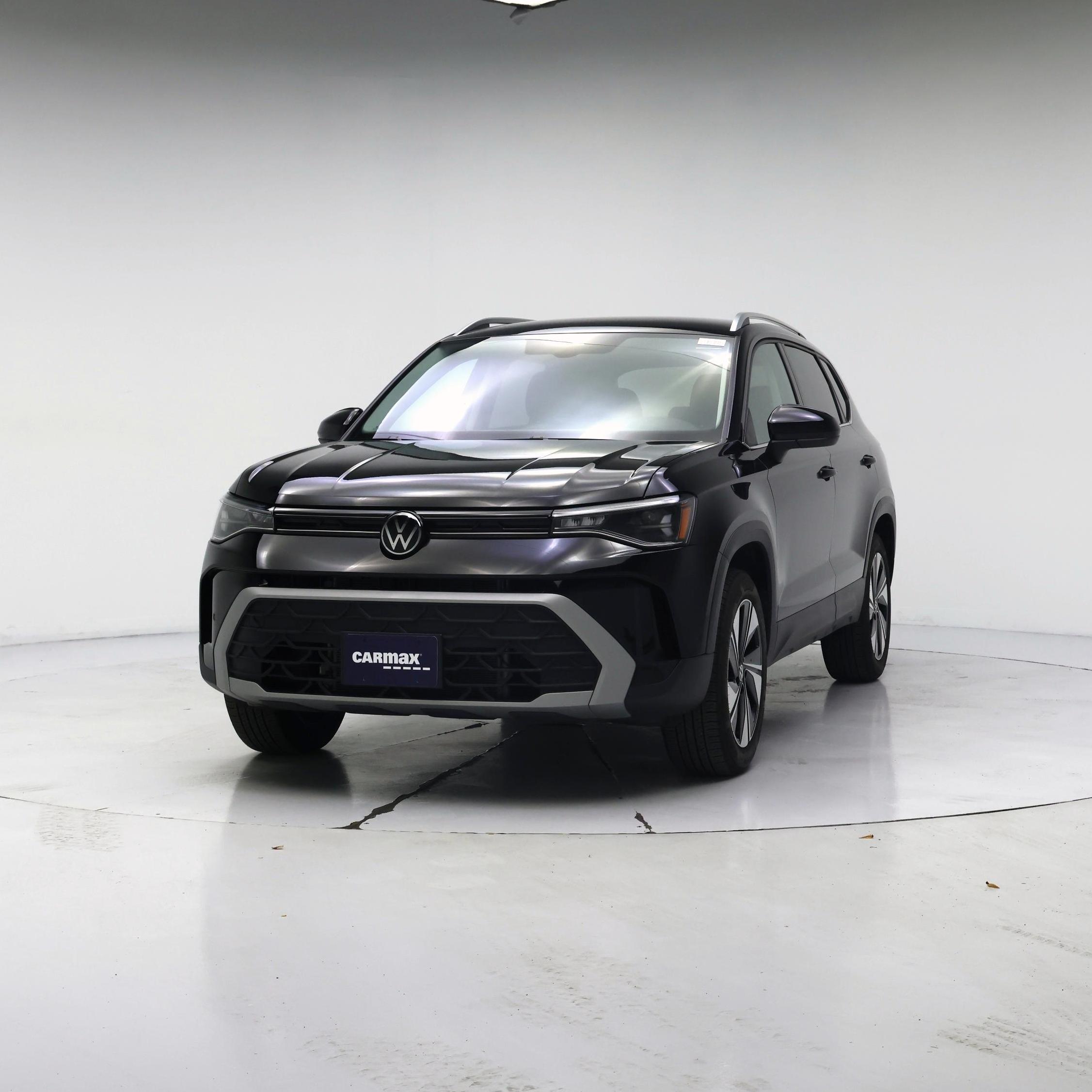 Thumbnail: 2025 Volkswagen Taos - 4