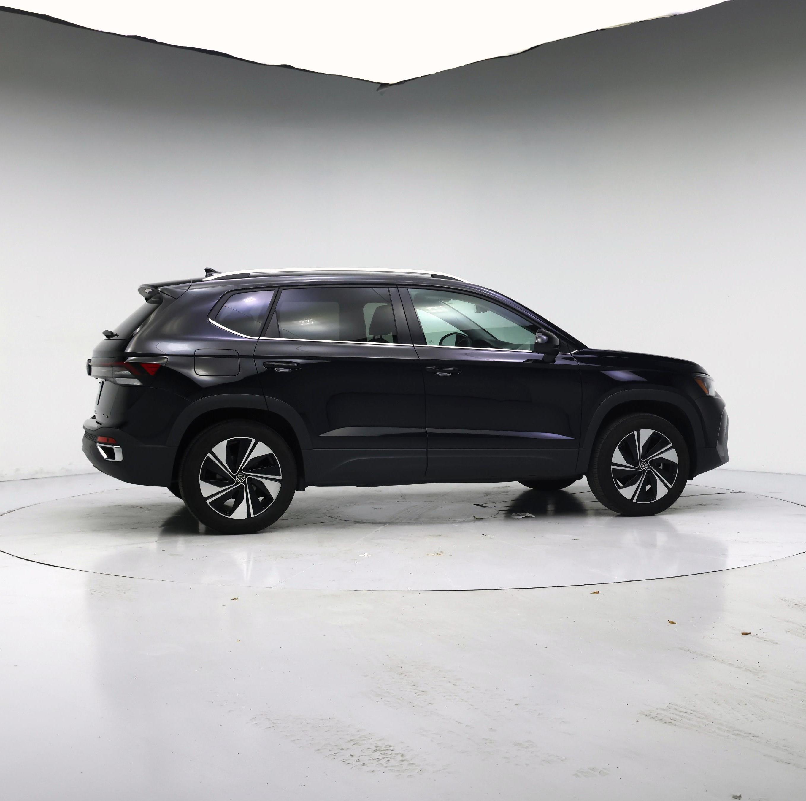 Thumbnail: 2025 Volkswagen Taos - 7