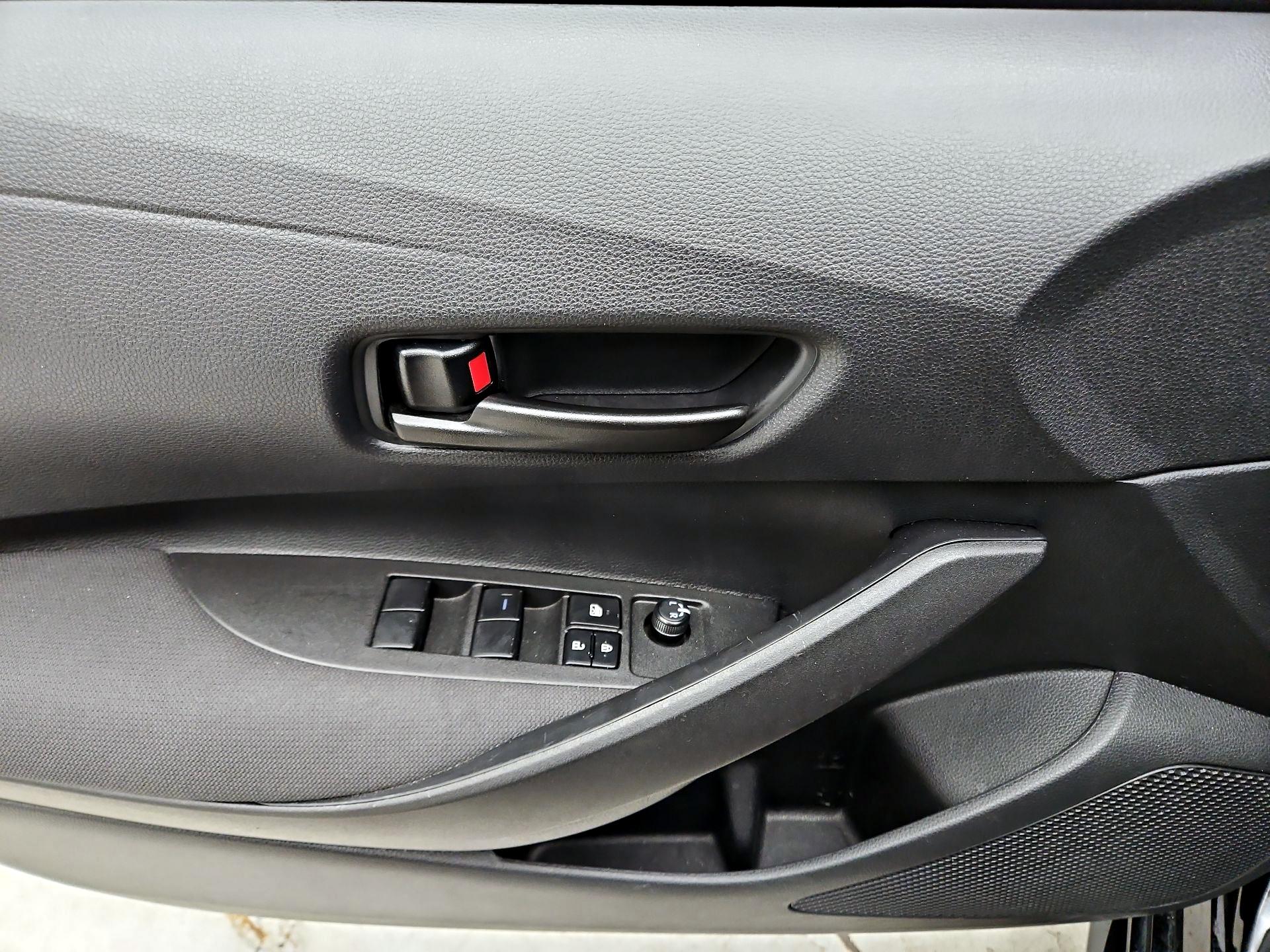 Thumbnail: 2025 Toyota Corolla - 12