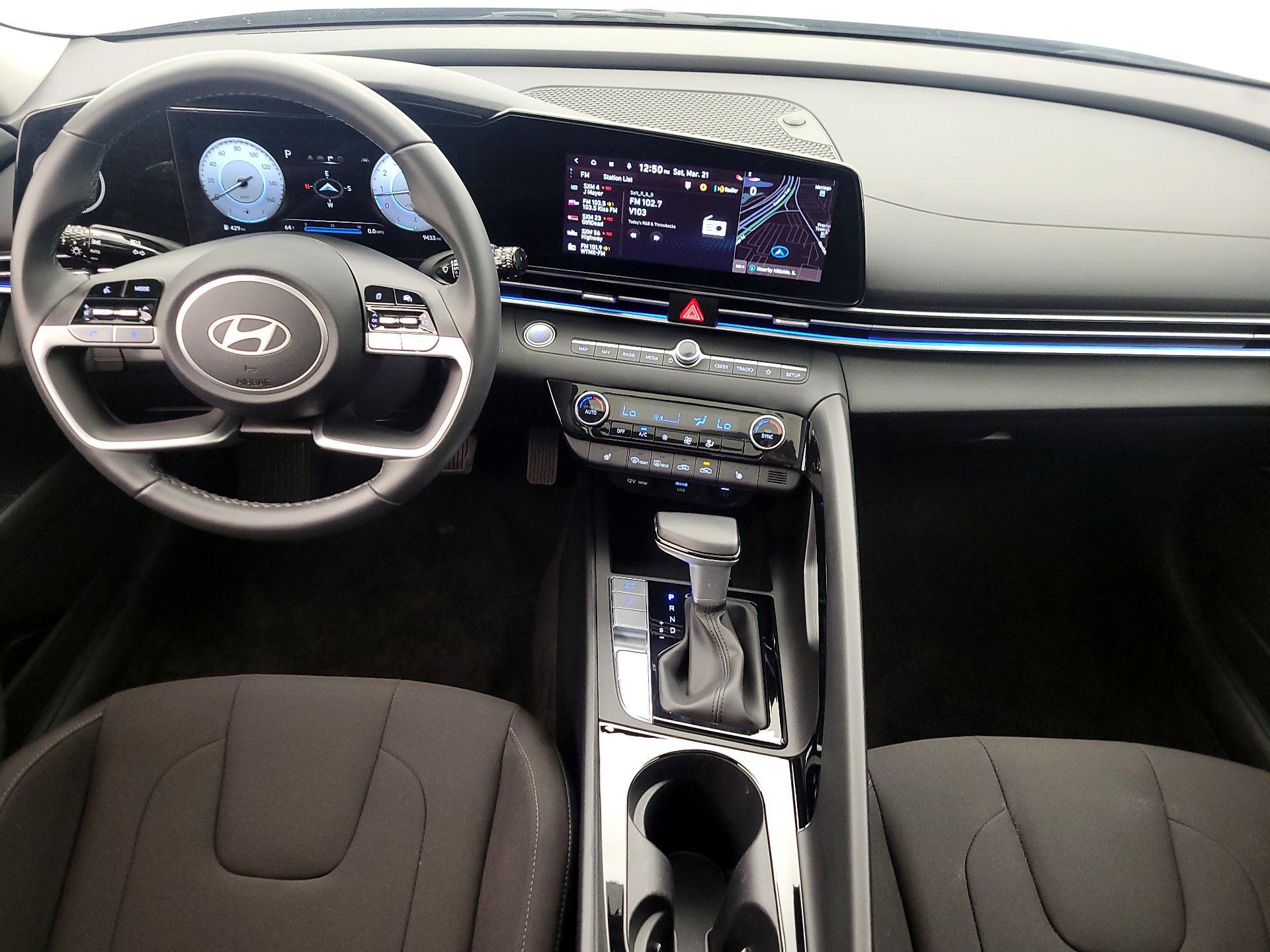 Thumbnail: 2025 Hyundai Elantra - 9