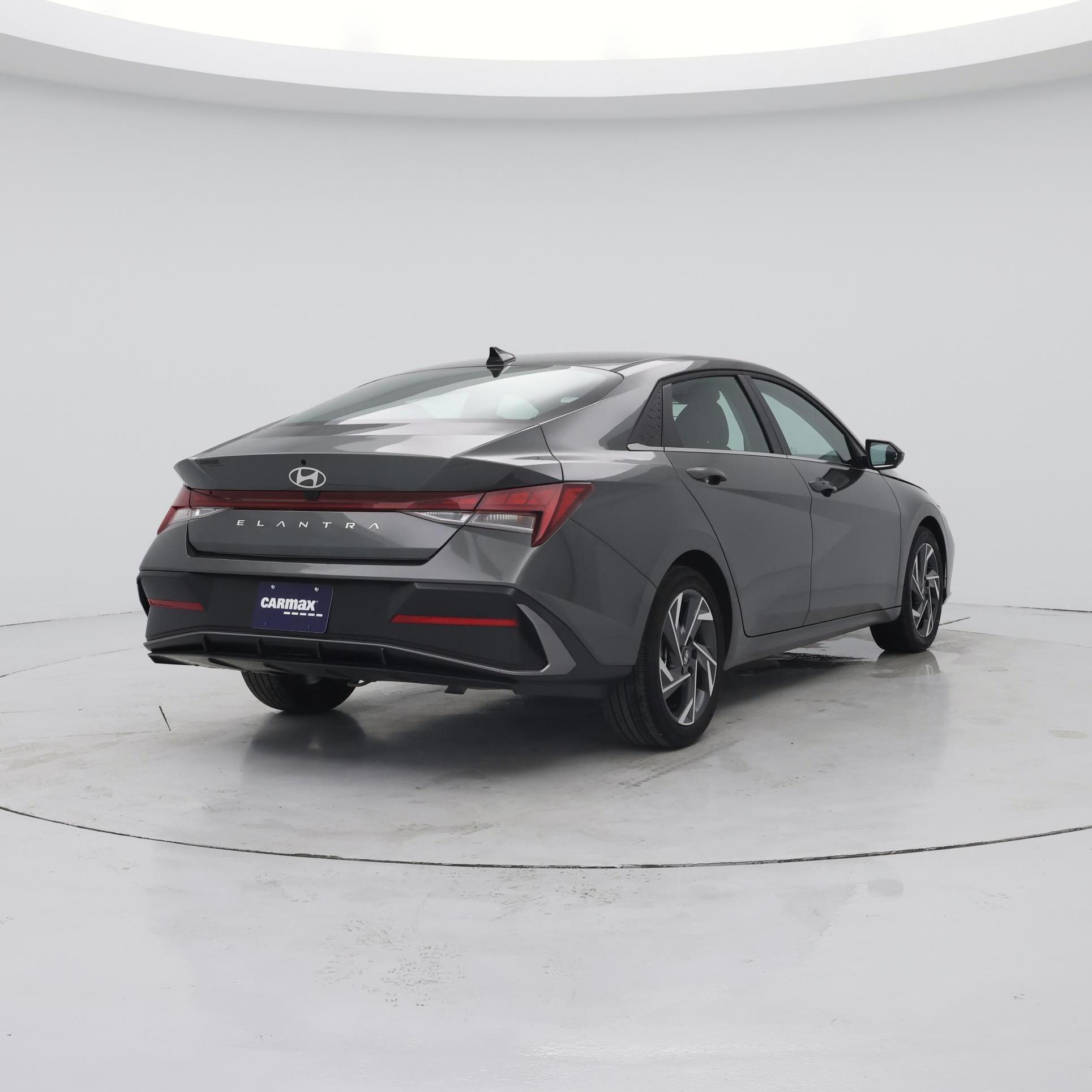 Thumbnail: 2025 Hyundai Elantra - 8