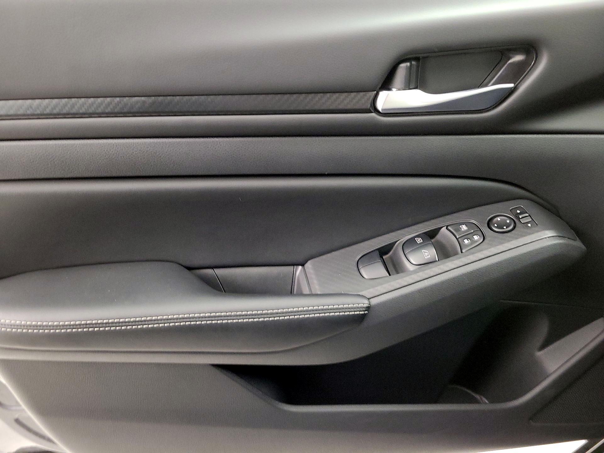 Thumbnail: 2025 Nissan Altima - 12