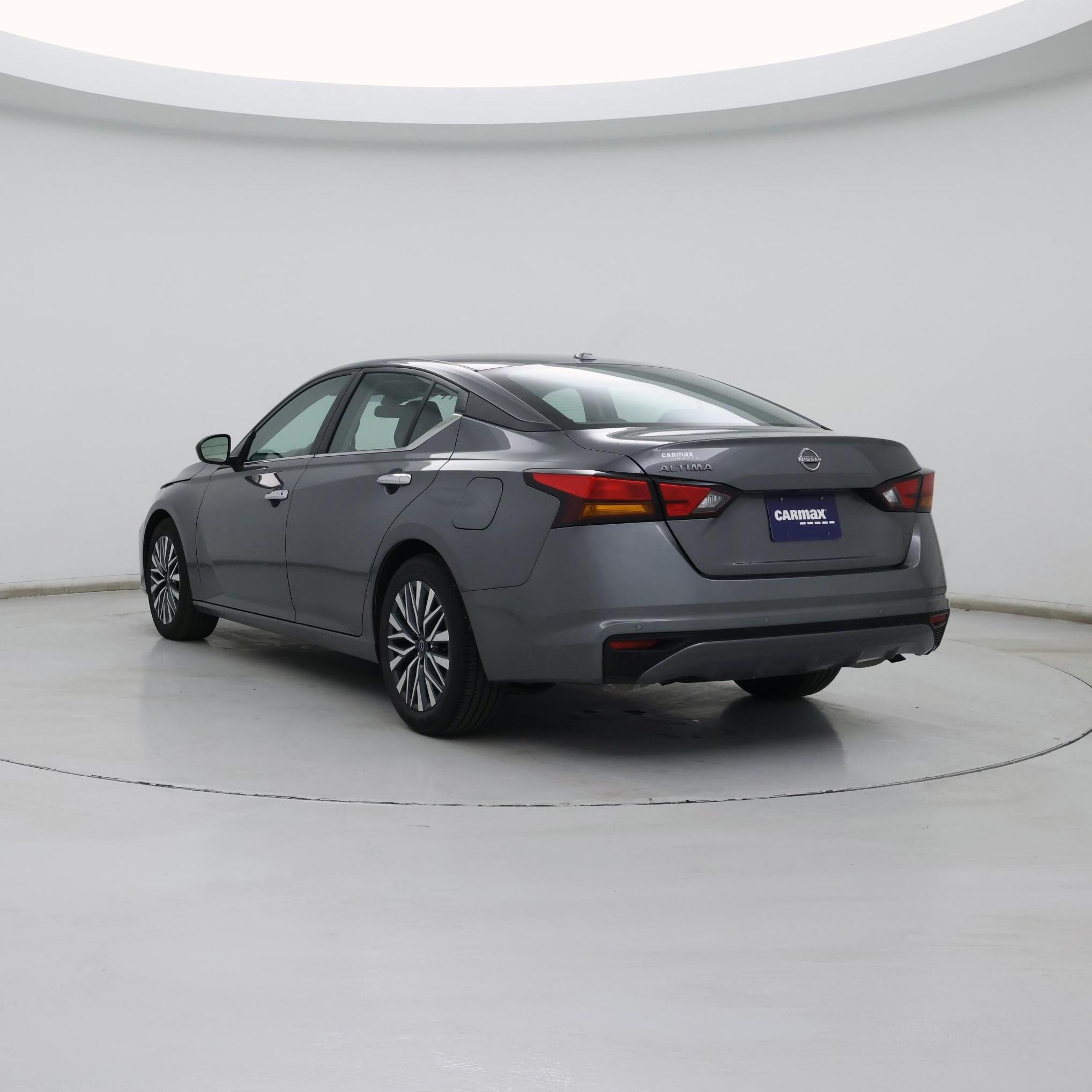 Thumbnail: 2025 Nissan Altima - 2