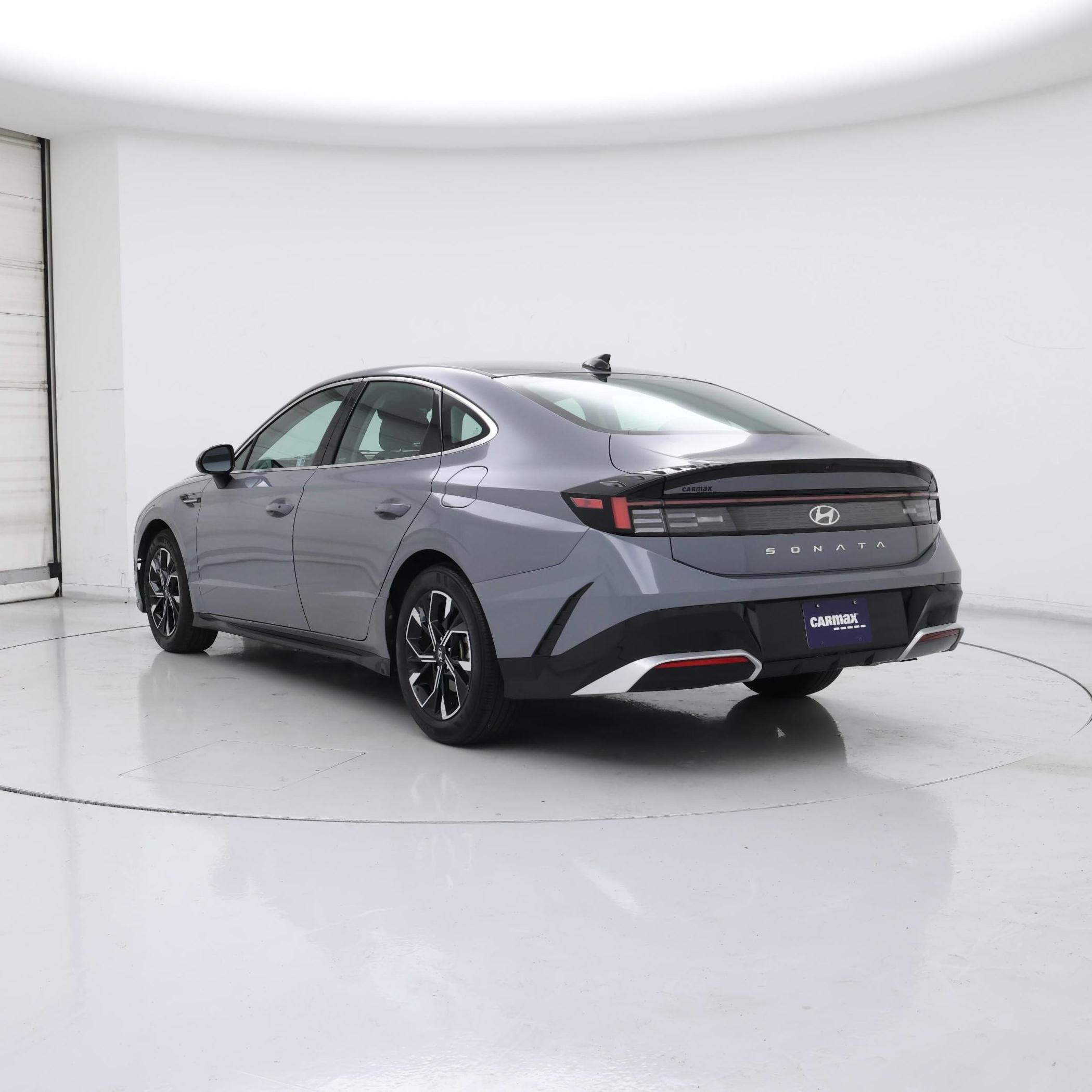 Thumbnail: 2025 Hyundai Sonata - 2