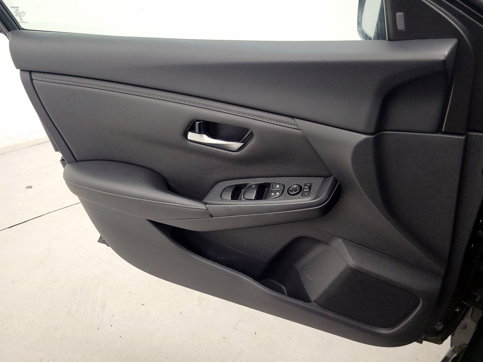 Thumbnail: 2025 Nissan Sentra - 12