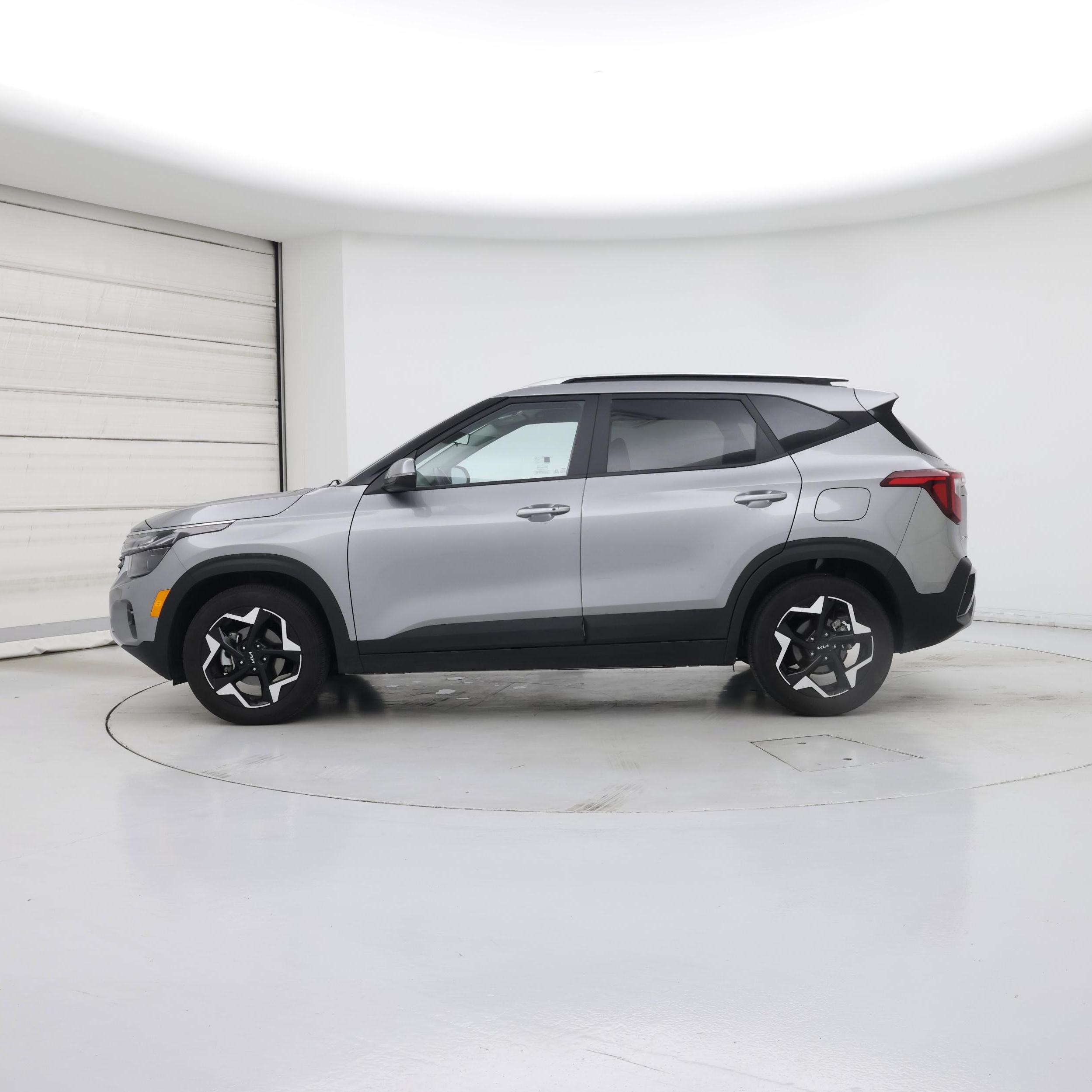 Thumbnail: 2025 Kia Seltos - 3