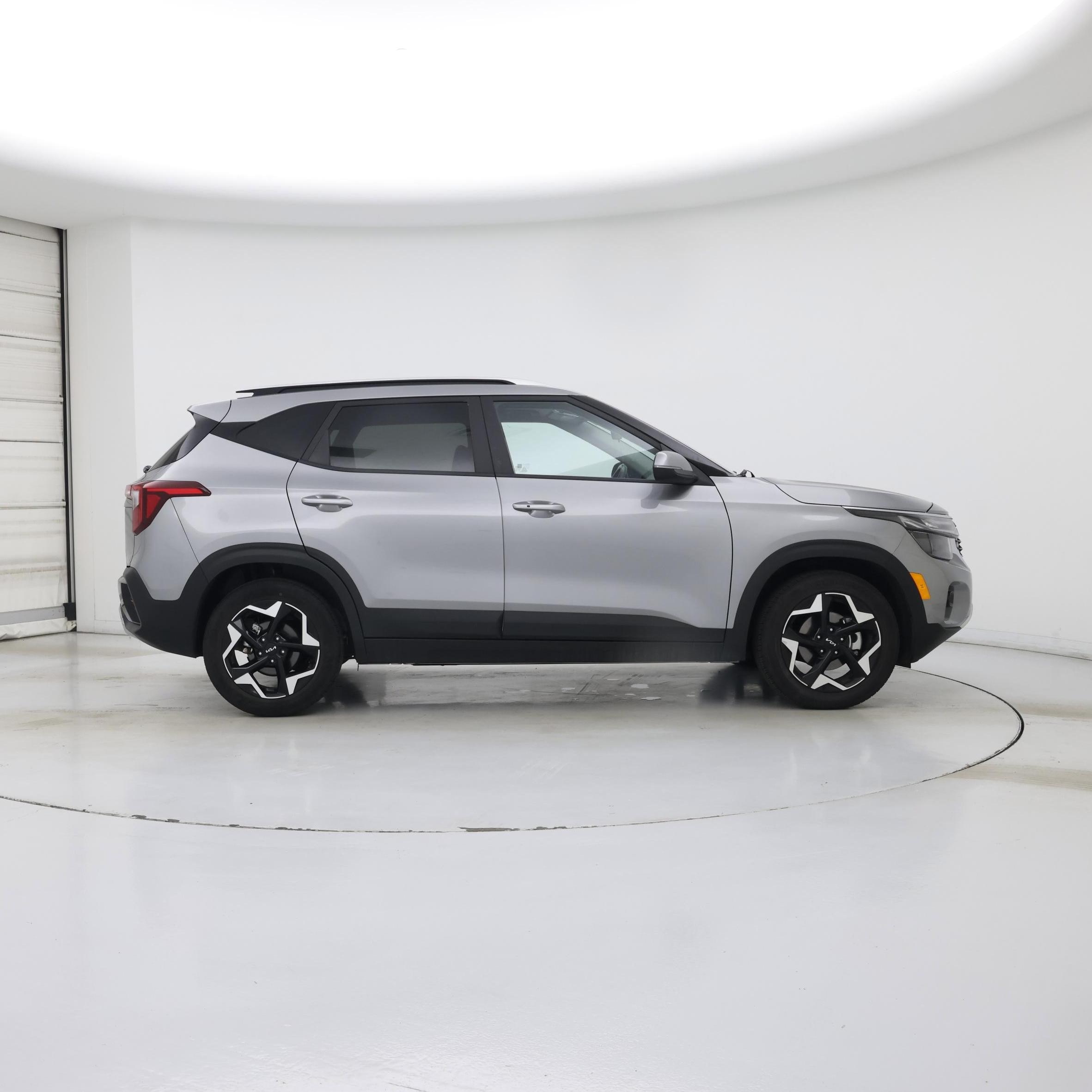 Thumbnail: 2025 Kia Seltos - 7