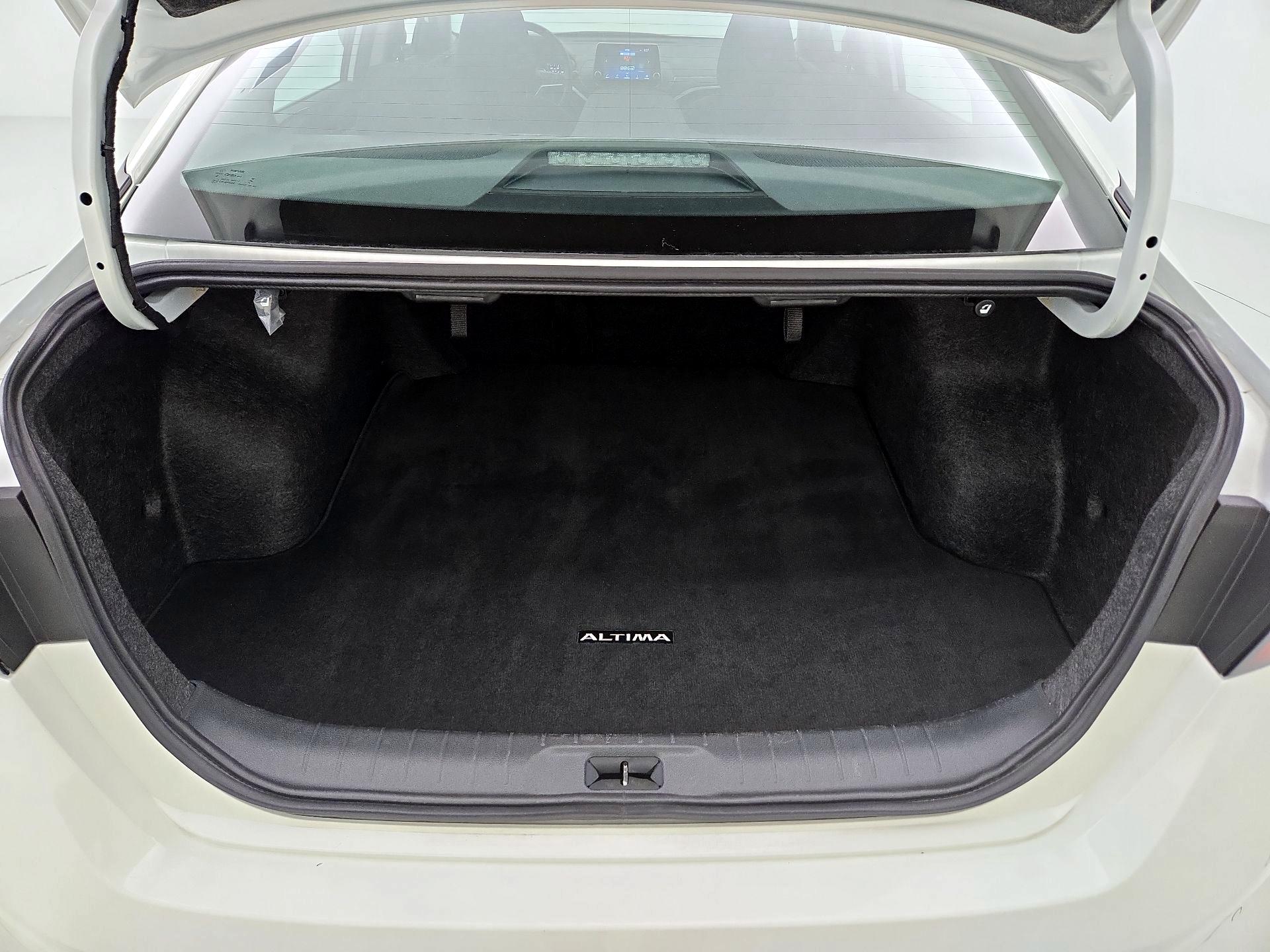 Thumbnail: 2025 Nissan Altima - 20