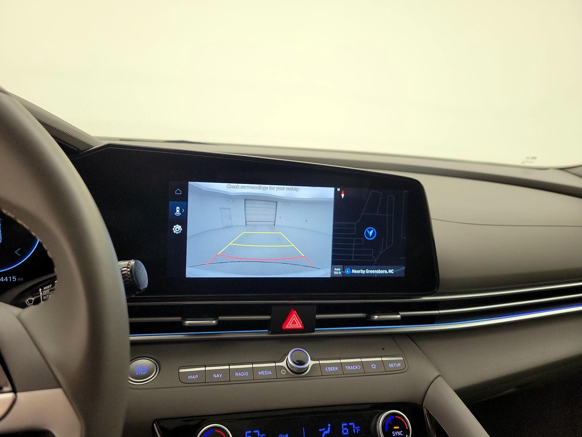Thumbnail: 2025 Hyundai Elantra - 15