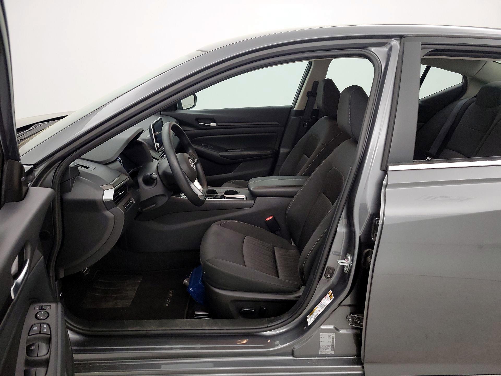 Thumbnail: 2025 Nissan Altima - 11