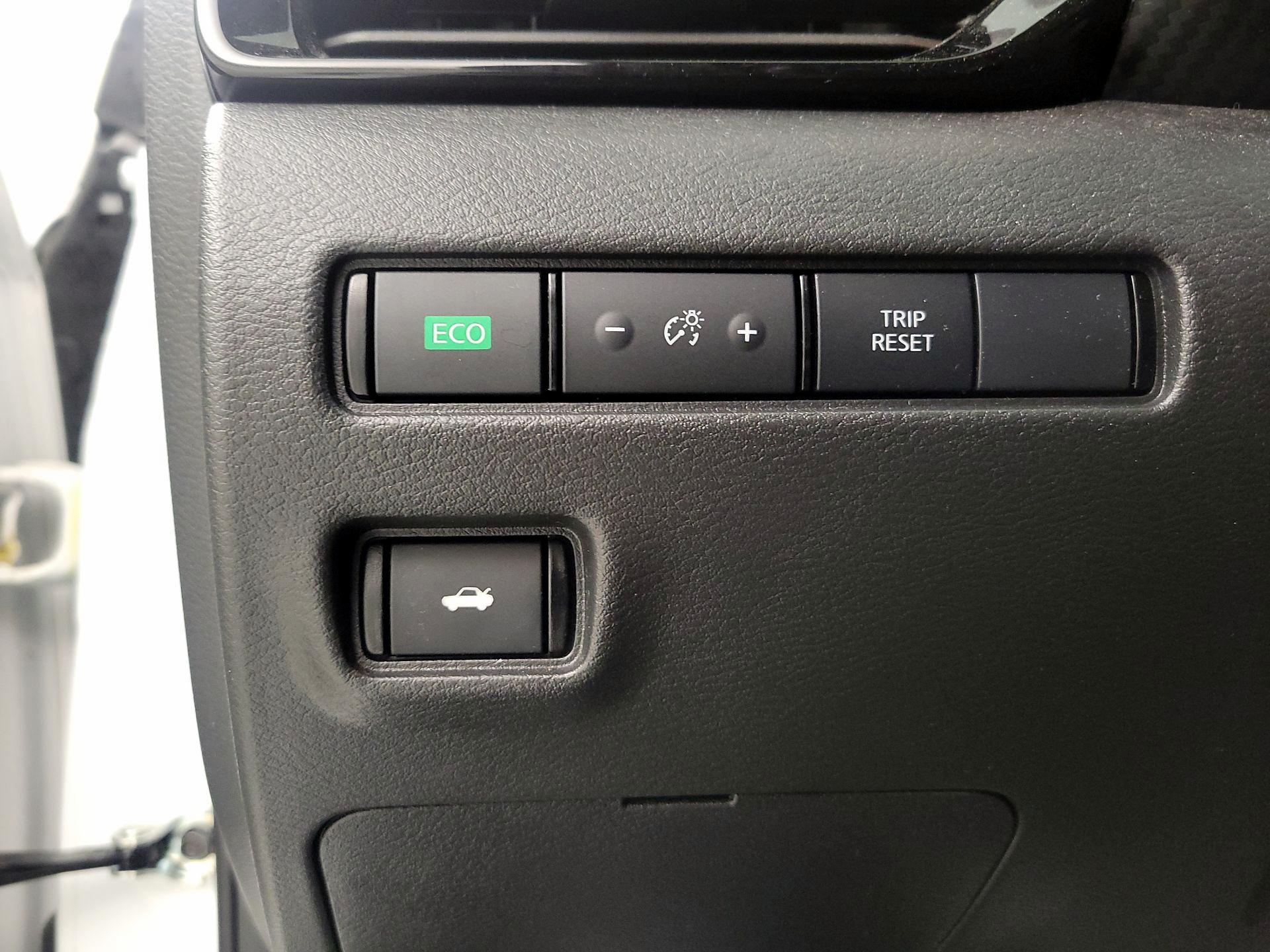 Thumbnail: 2025 Nissan Sentra - 13