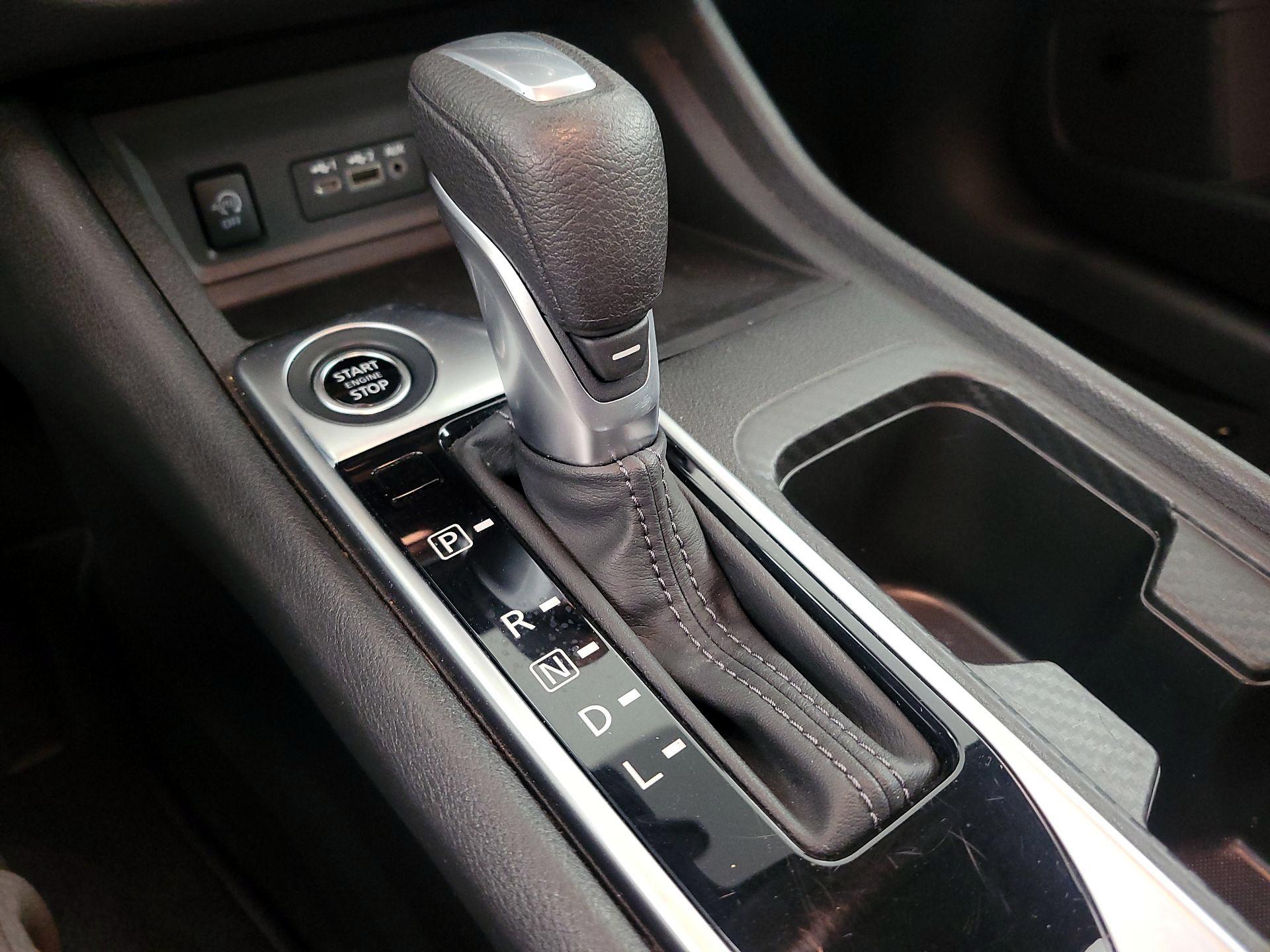 Thumbnail: 2025 Nissan Sentra - 17