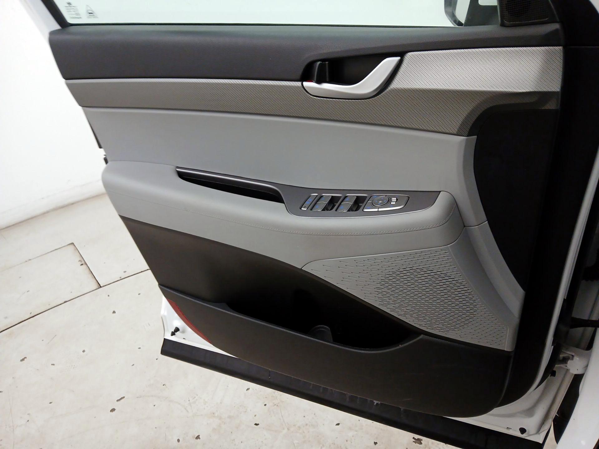 Thumbnail: 2025 Hyundai Palisade - 12