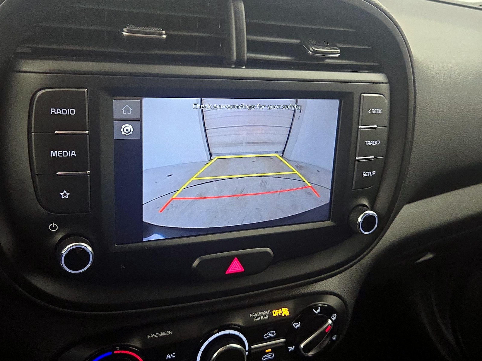 2025 Kia Soul LX - Photo 15