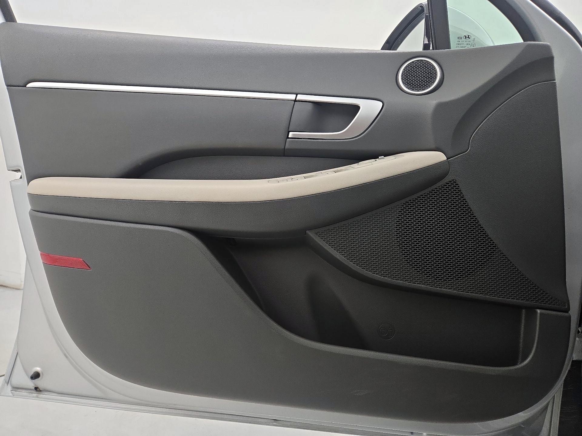 Thumbnail: 2025 Hyundai Sonata - 12