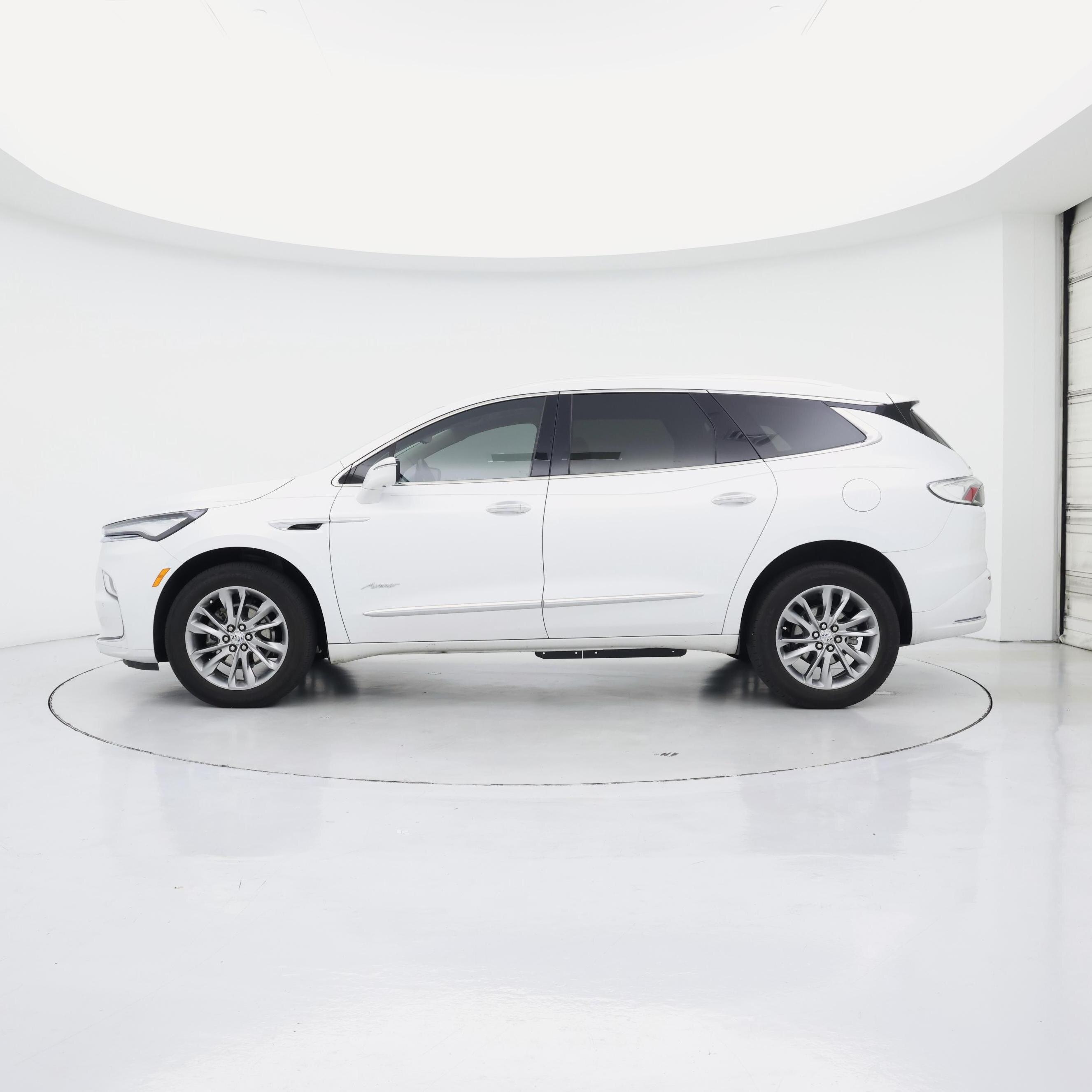 Thumbnail: 2023 Buick Enclave - 3