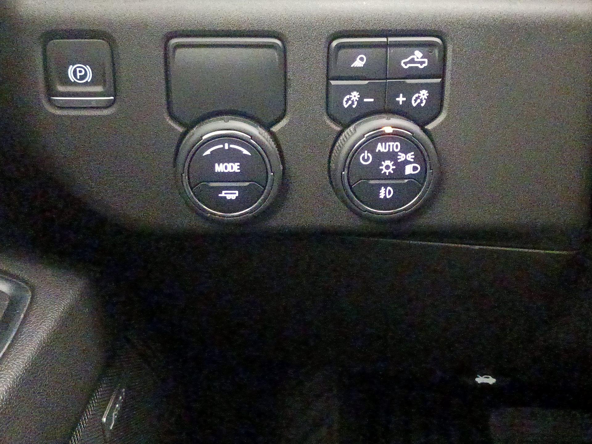 Thumbnail: 2023 Chevrolet Silverado 1500 - 13