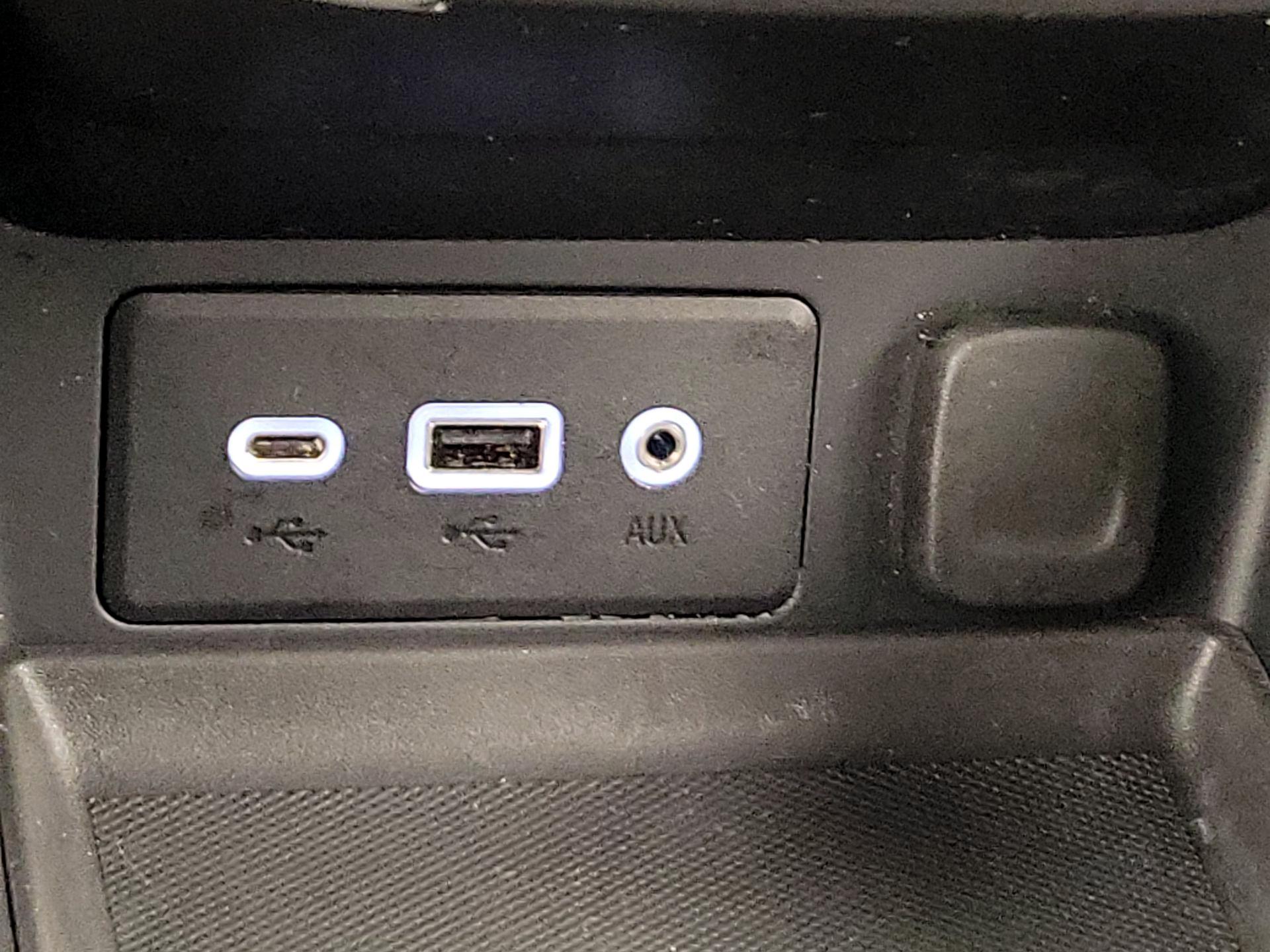 Thumbnail: 2023 GMC Terrain - 18