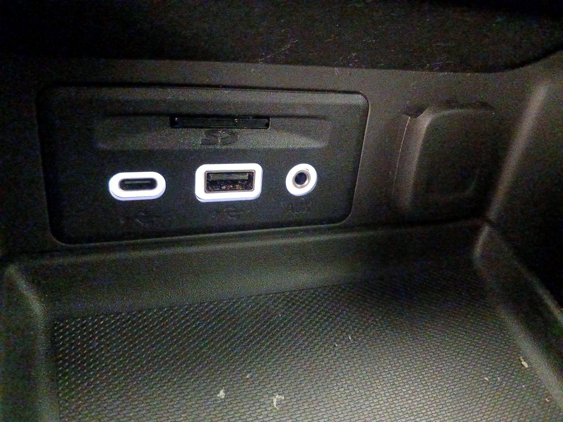 Thumbnail: 2022 GMC Terrain - 18