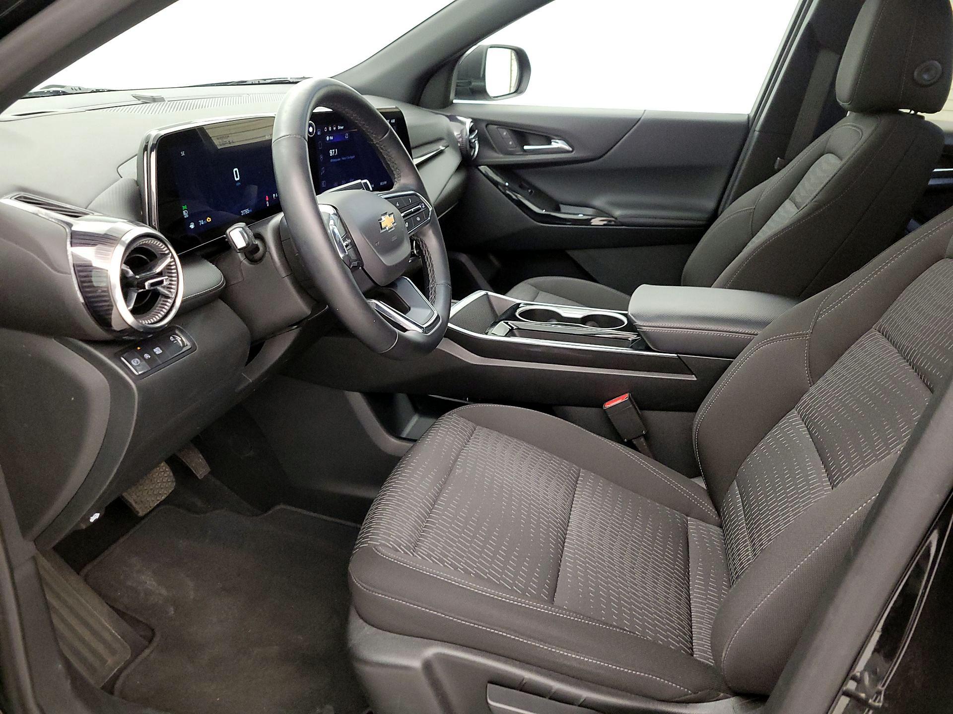 Thumbnail: 2025 Chevrolet Equinox - 11