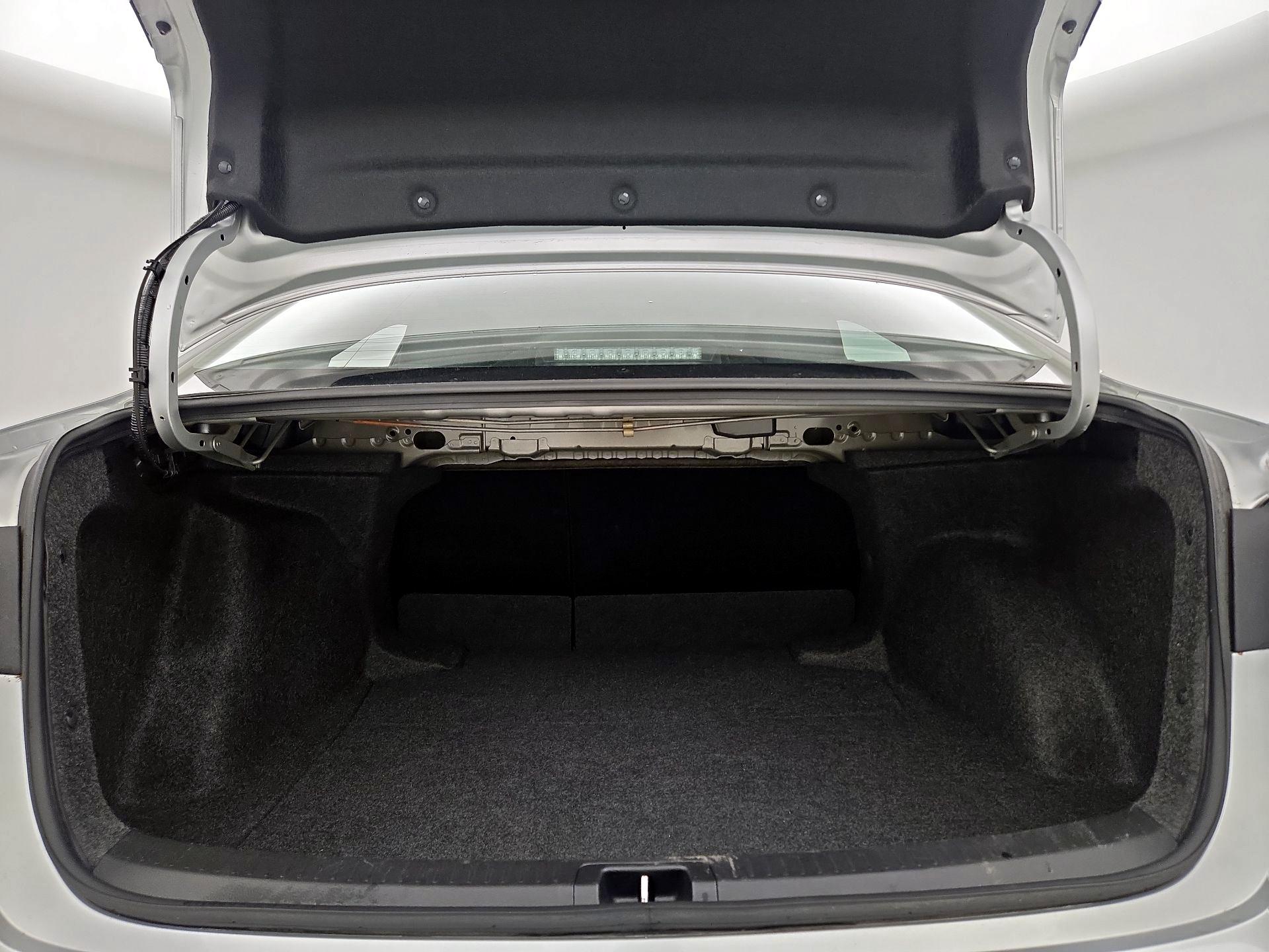 Thumbnail: 2025 Toyota Corolla - 20