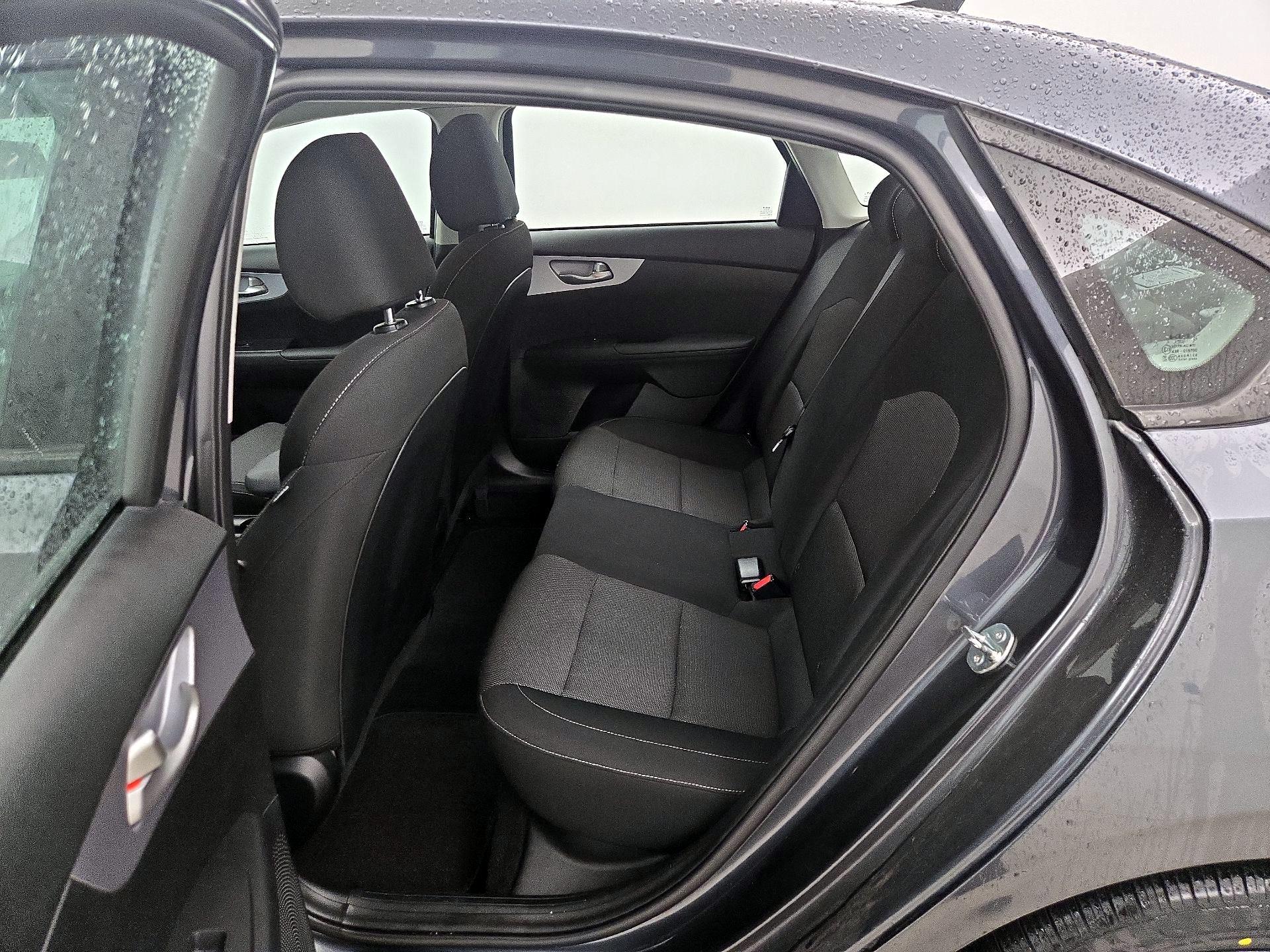 Thumbnail: 2024 Kia Forte - 19