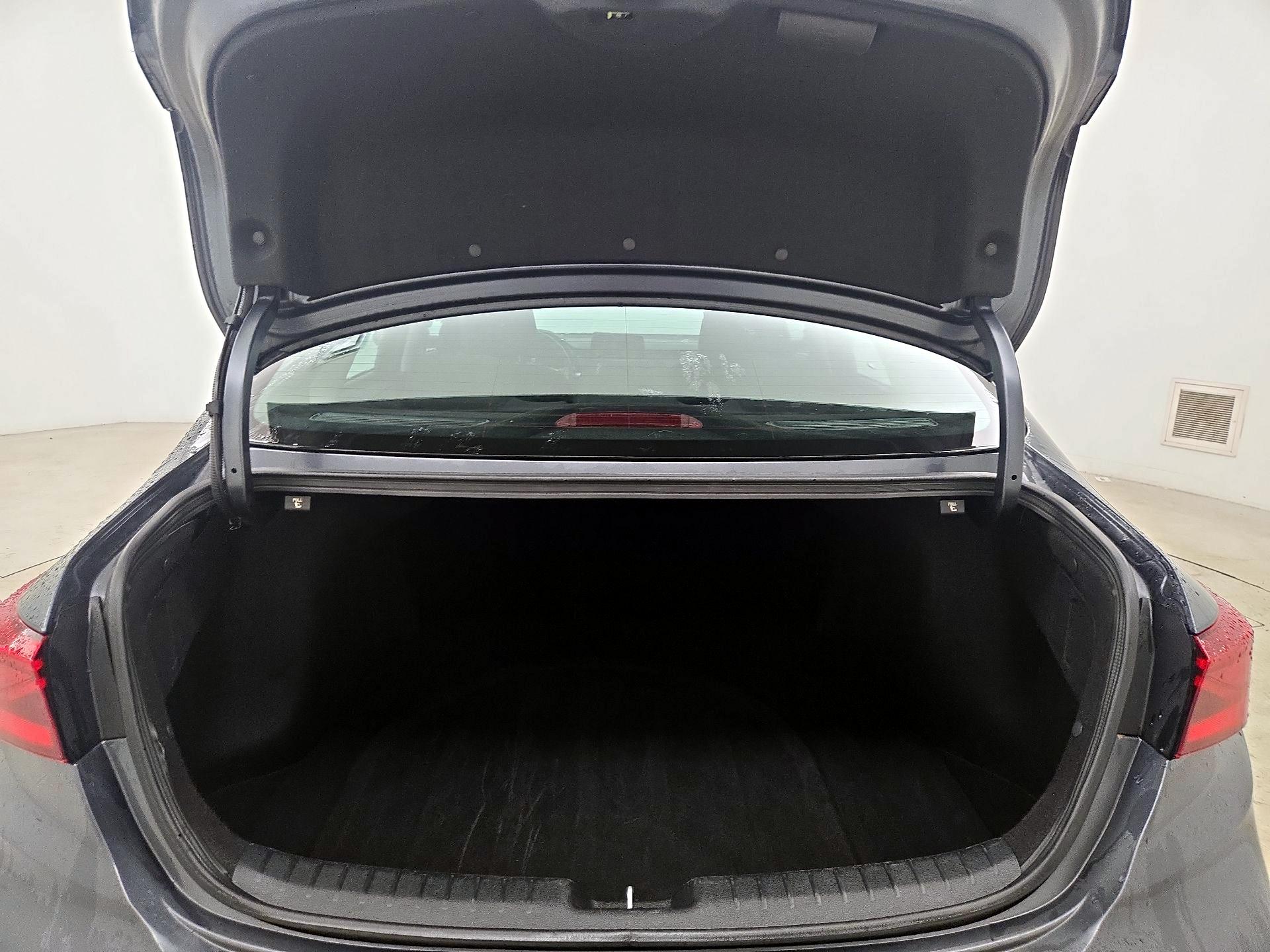 Thumbnail: 2024 Kia Forte - 20