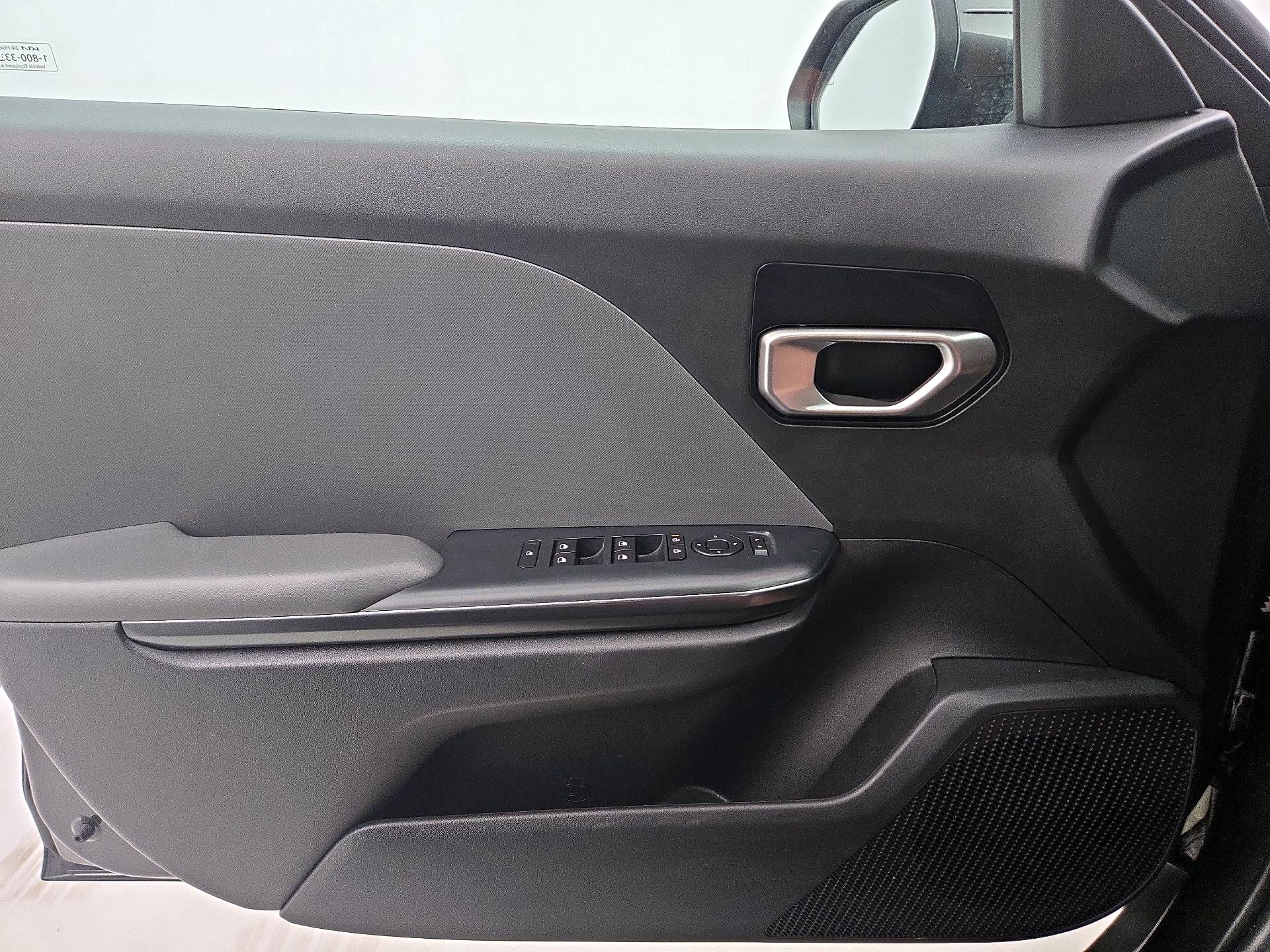 Thumbnail: 2025 Kia K4 - 12