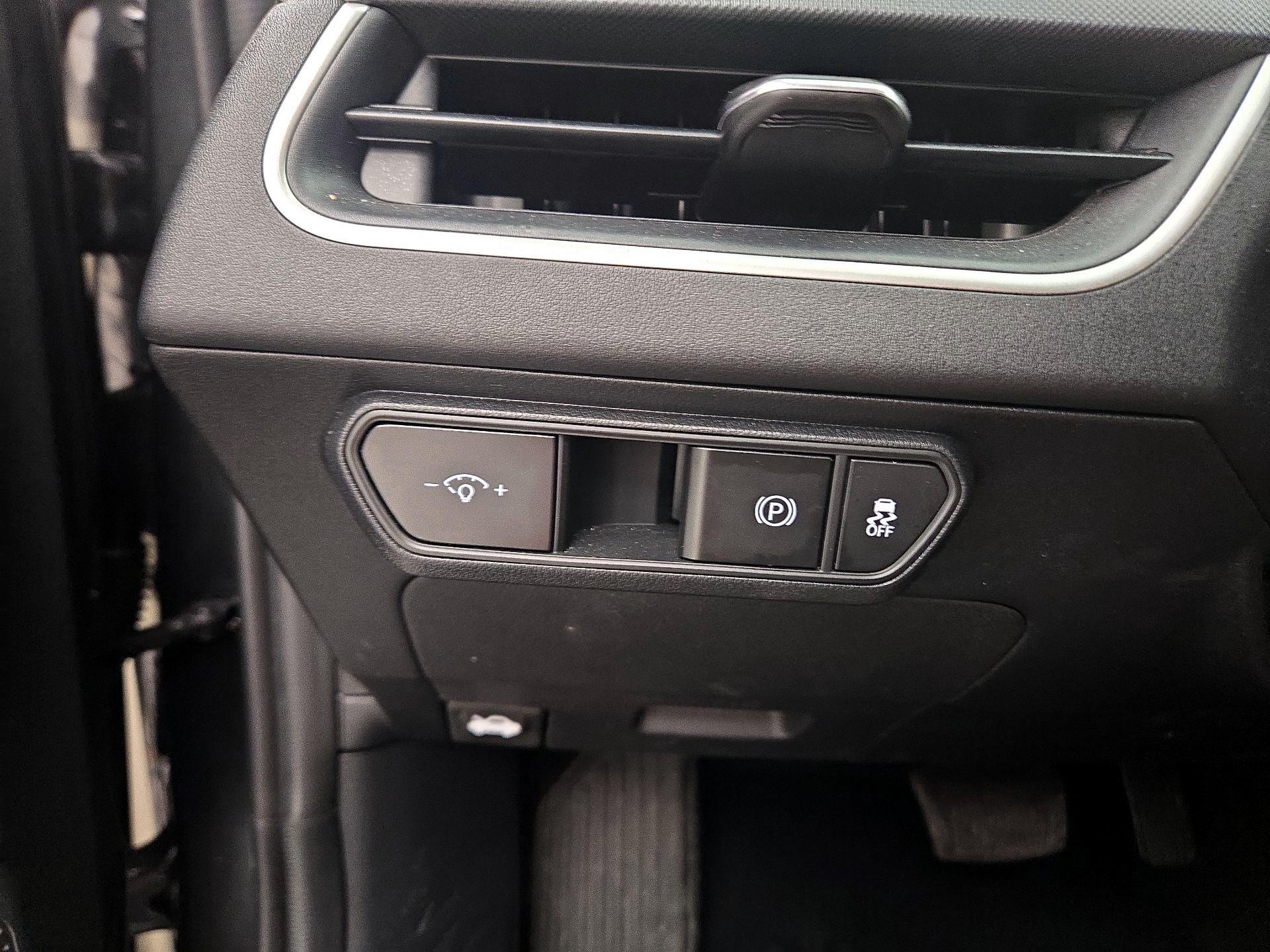 Thumbnail: 2025 Kia K4 - 13