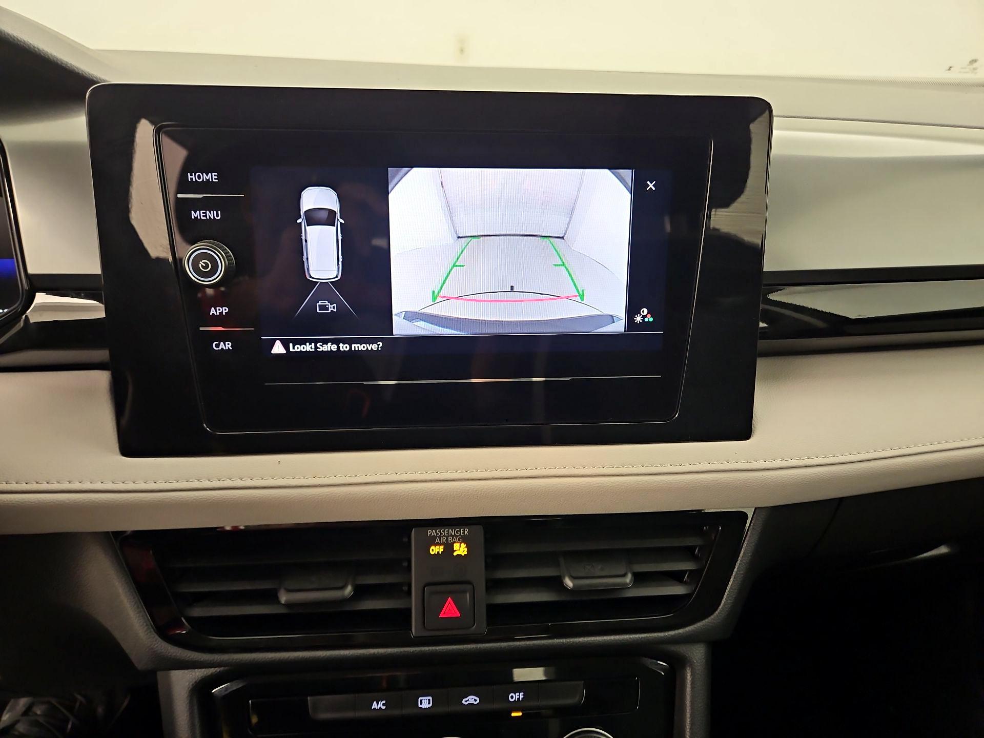 Thumbnail: 2025 Volkswagen Taos - 14