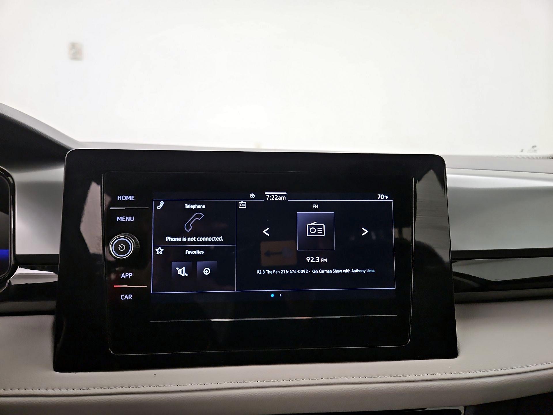 Thumbnail: 2025 Volkswagen Taos - 15