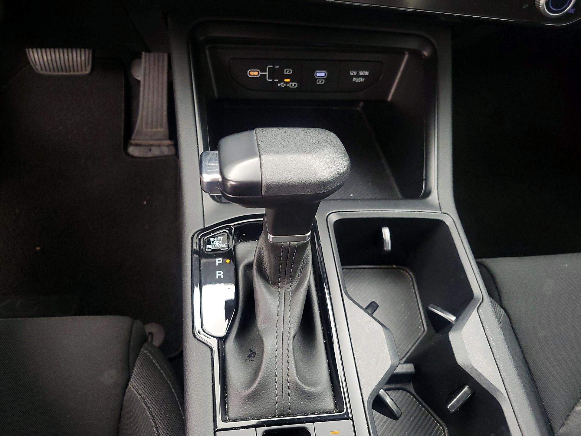 Thumbnail: 2025 Kia K5 - 17