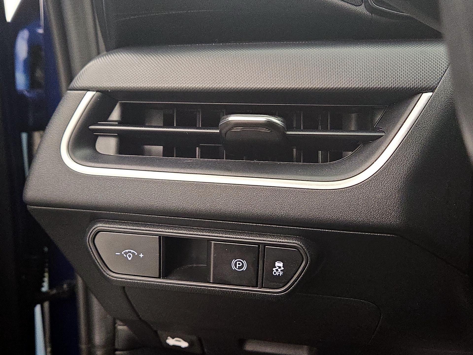 Thumbnail: 2025 Kia K4 - 13