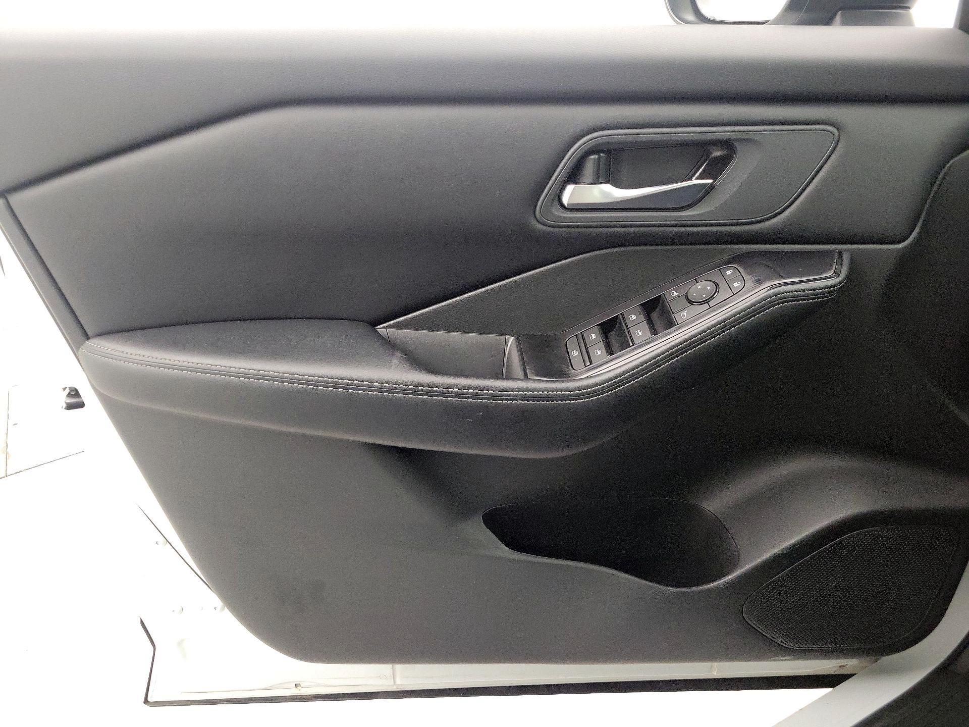 Thumbnail: 2025 Nissan Rogue - 12