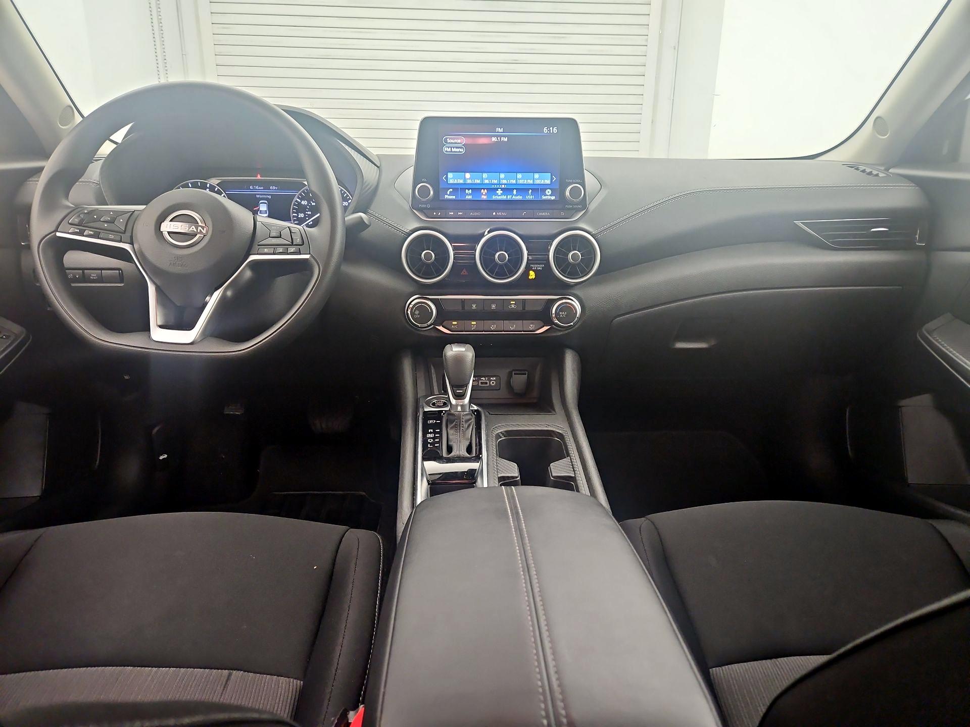 Thumbnail: 2025 Nissan Sentra - 9