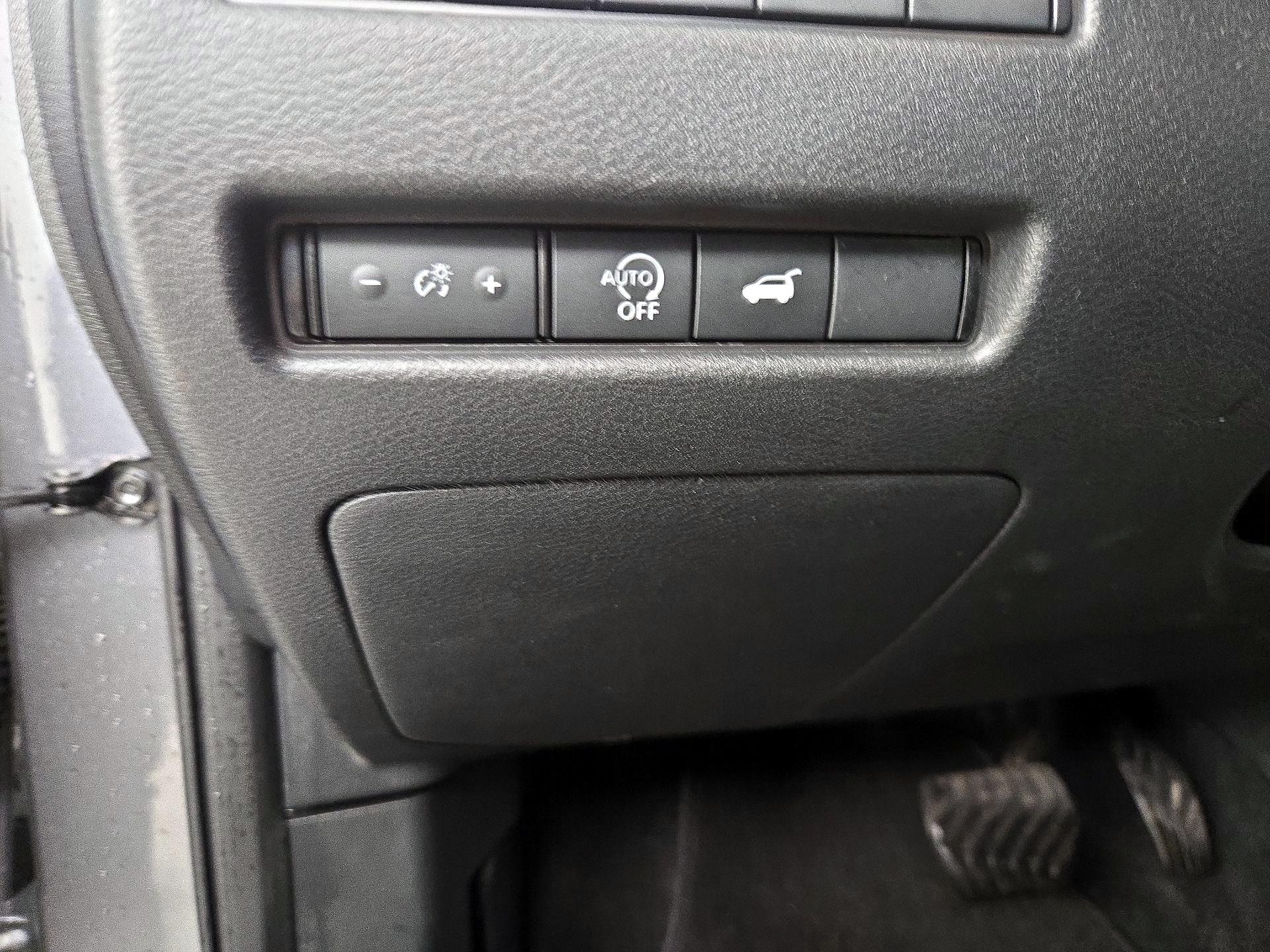 Thumbnail: 2025 Nissan Rogue - 13