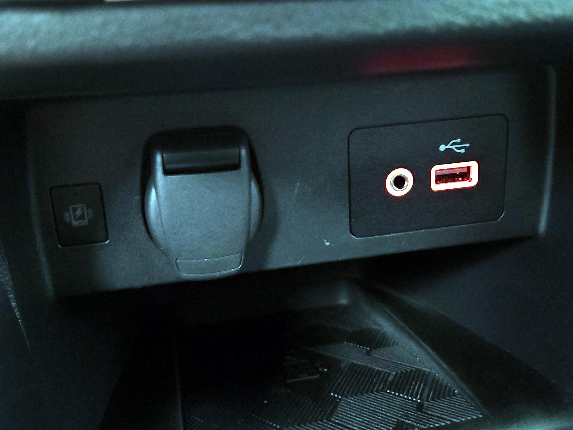 Thumbnail: 2025 Nissan Versa - 18