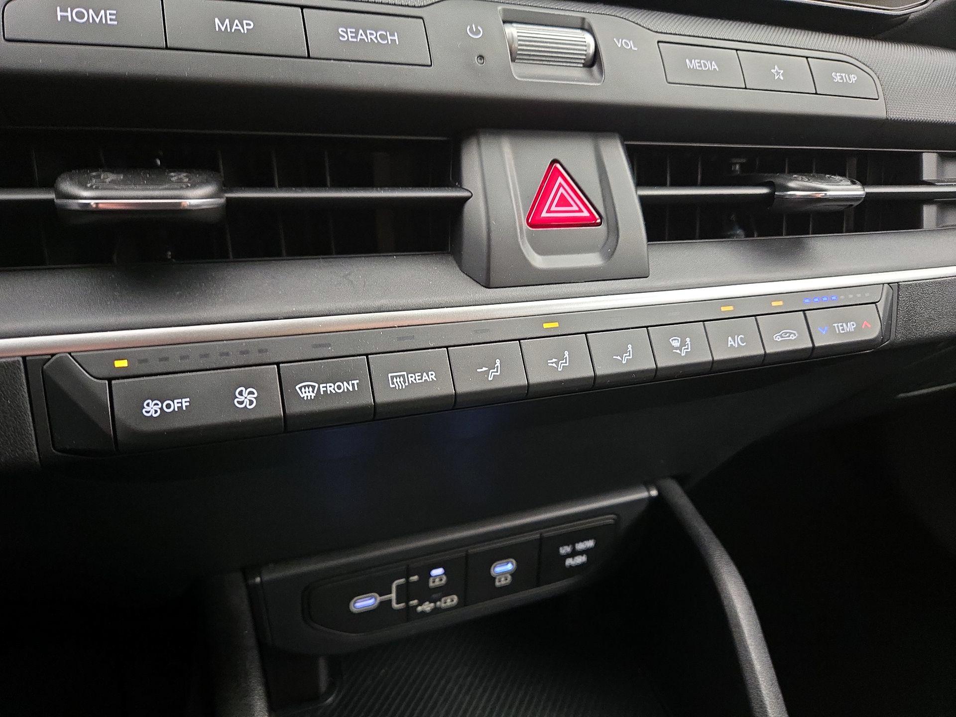 Thumbnail: 2025 Kia K4 - 16