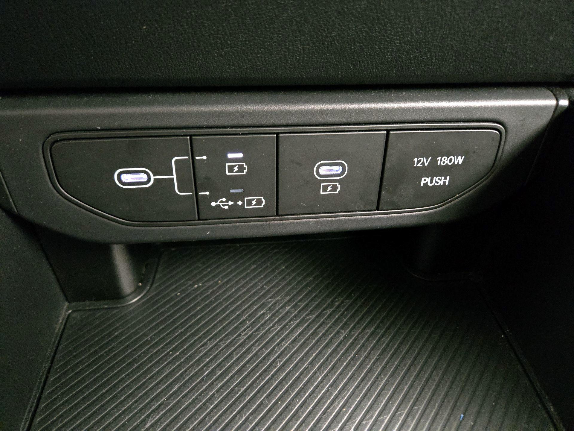 Thumbnail: 2025 Kia K4 - 18