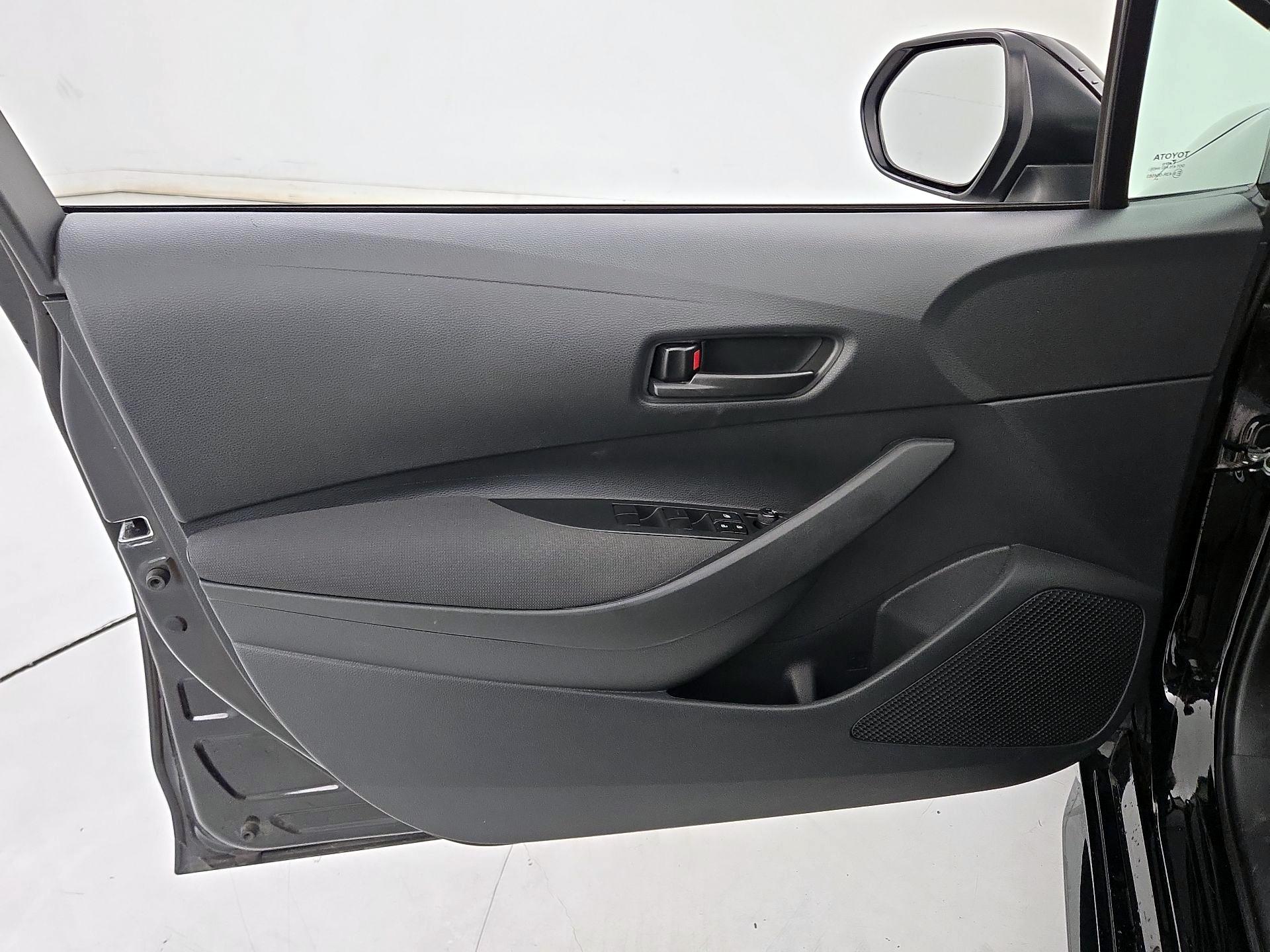 Thumbnail: 2025 Toyota Corolla - 12