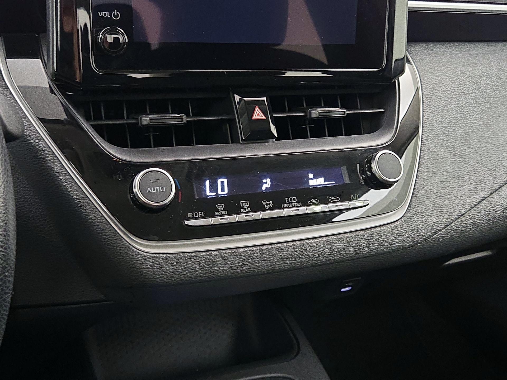 Thumbnail: 2025 Toyota Corolla - 16