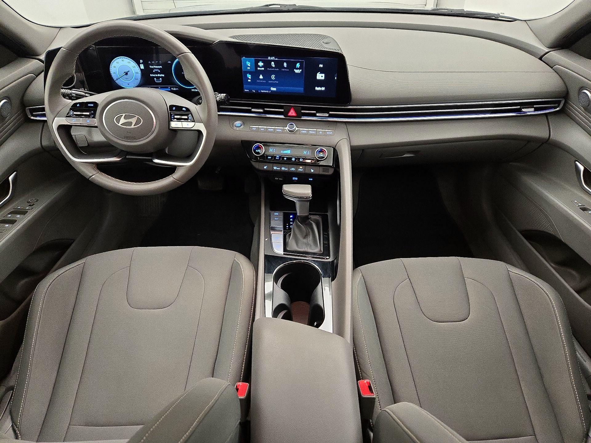 Thumbnail: 2025 Hyundai Elantra - 9